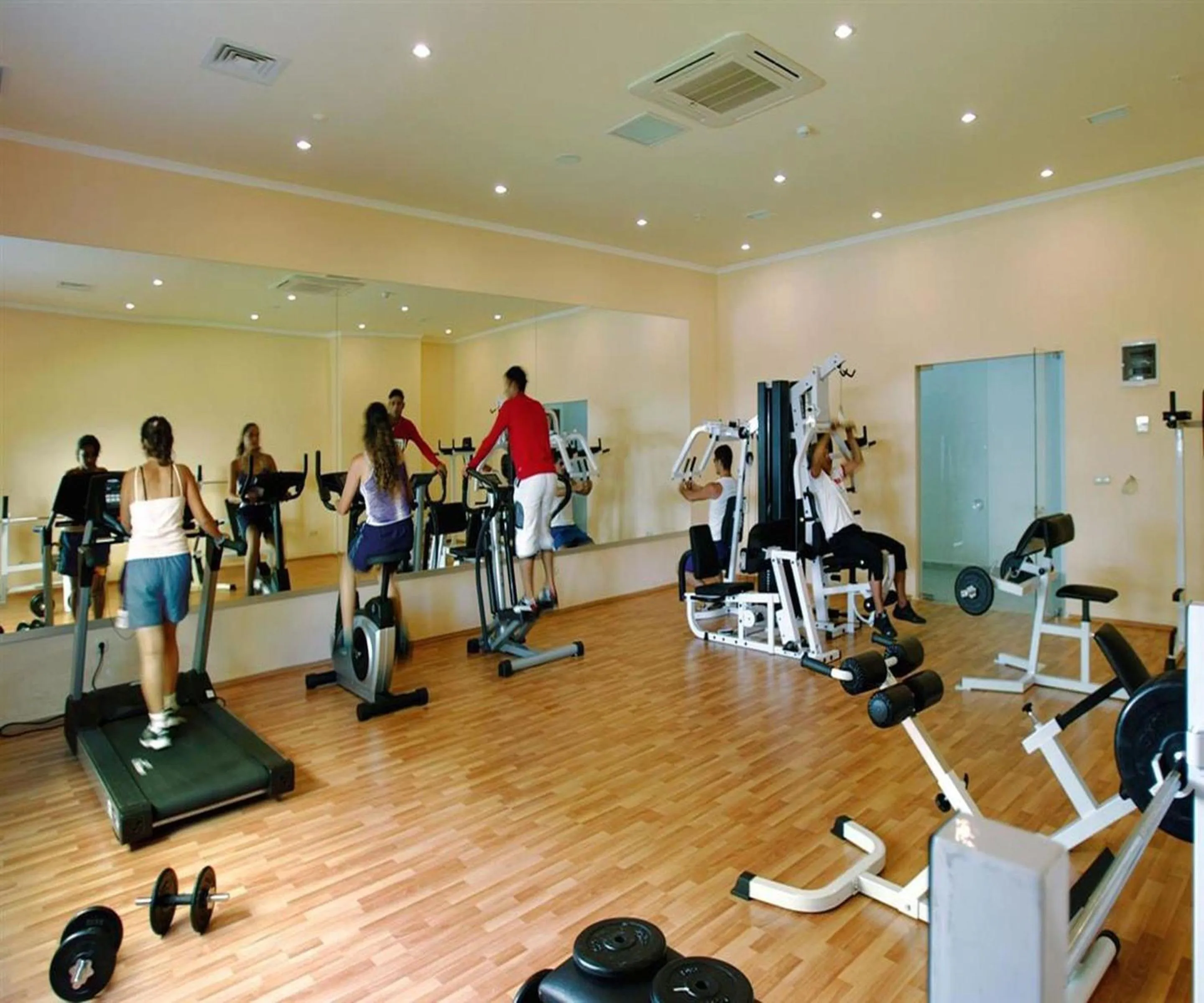 Fitness centre/facilities in STELLA HOTEL&Spa ALL INCLUSIVE