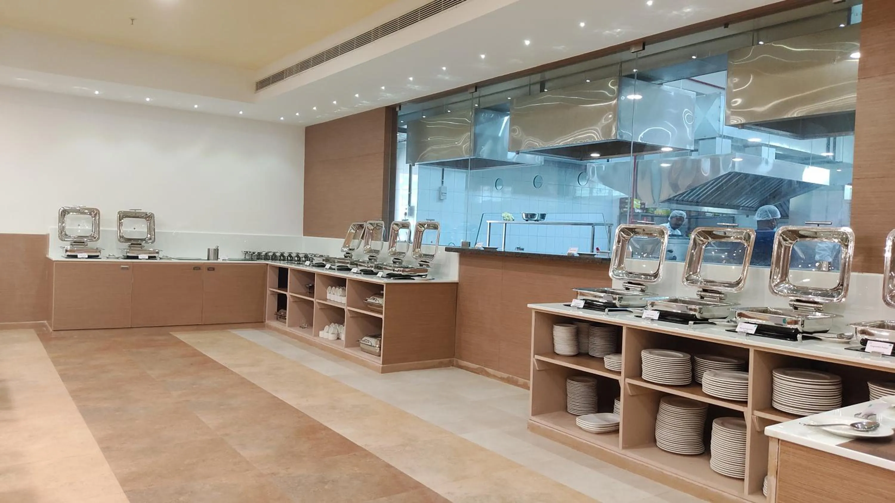 Restaurant/places to eat in Sterling V Grand Madurai