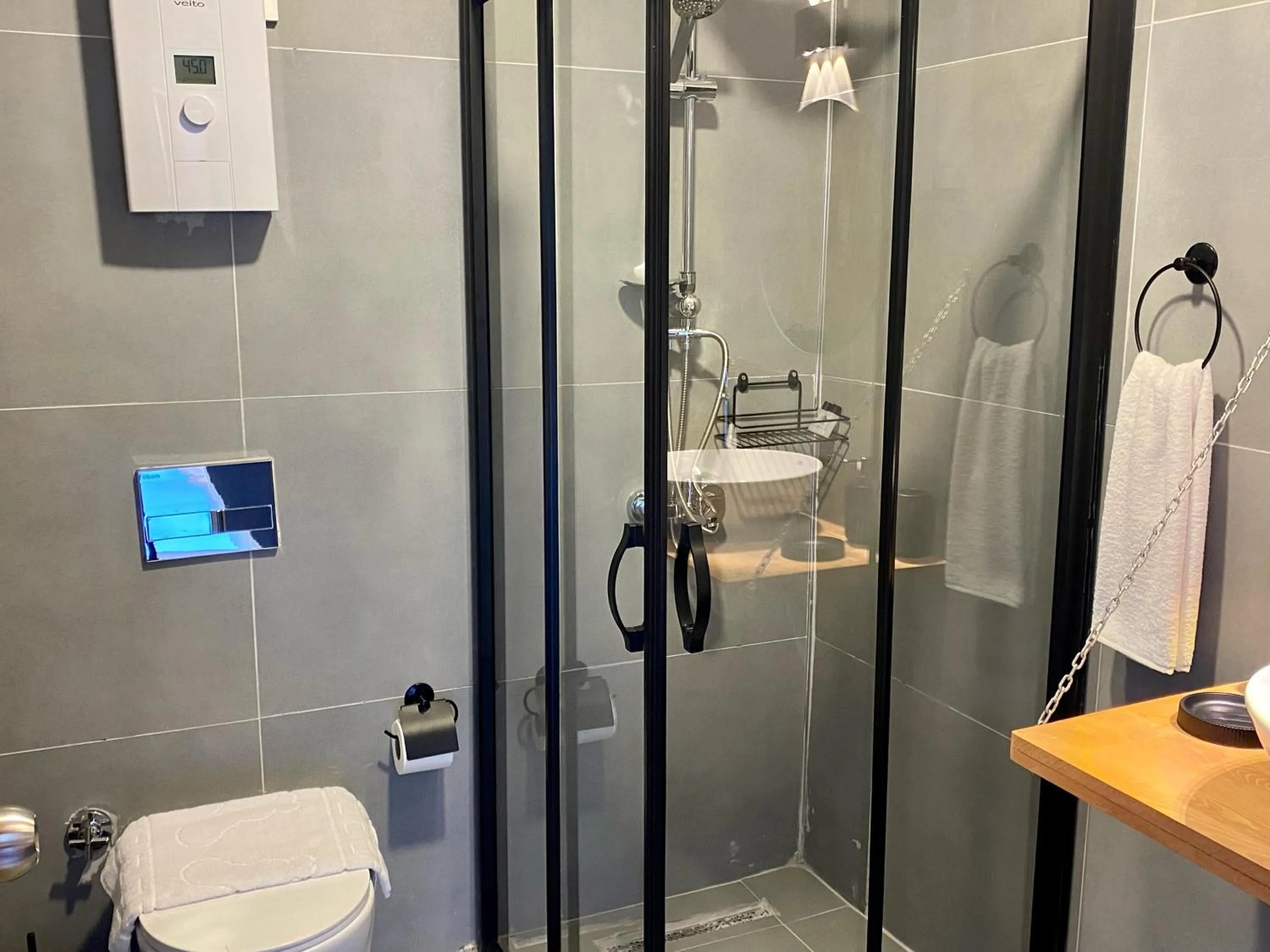 Shower in Castle Boutique Hotel Alanya