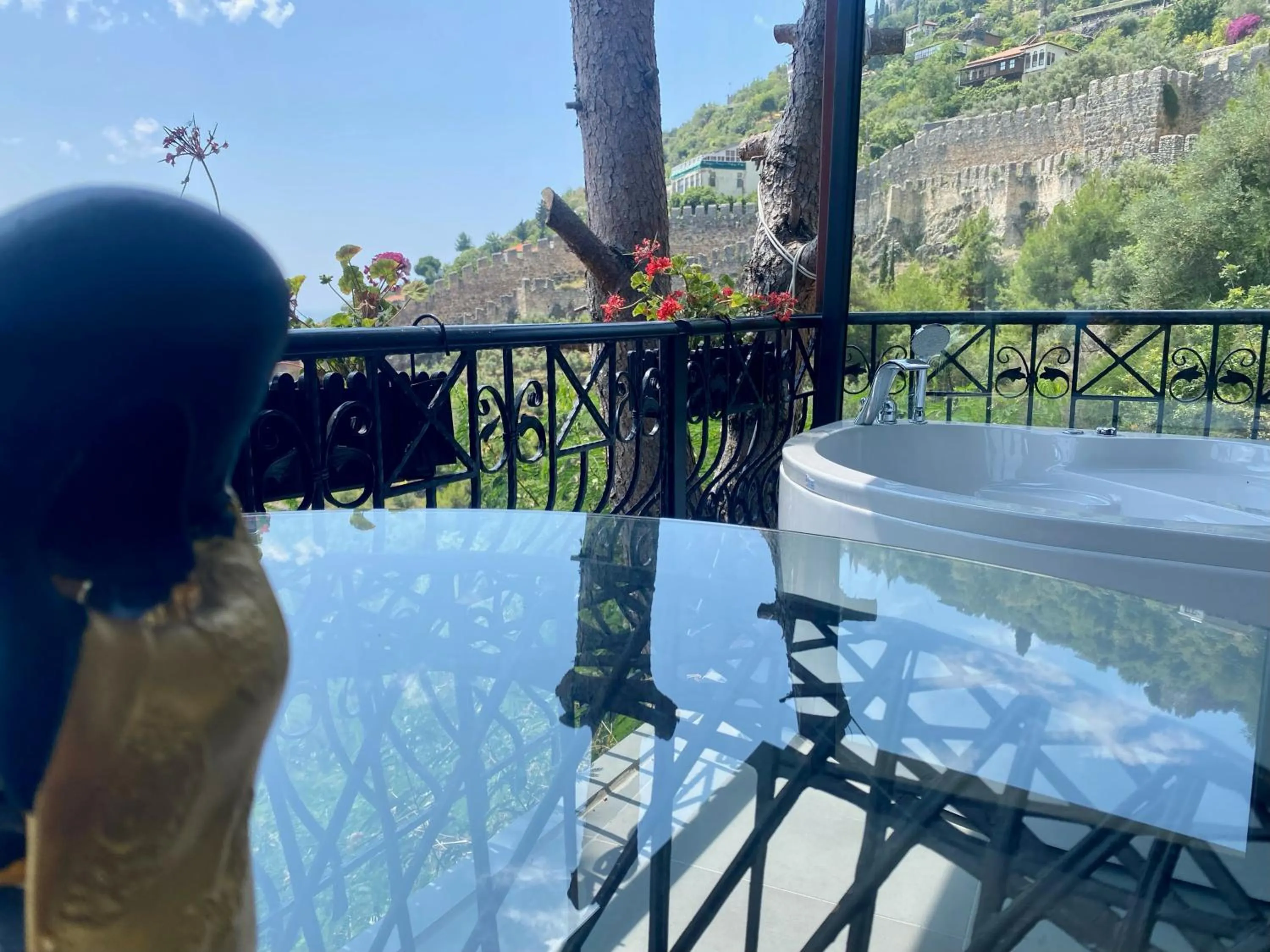 Hot Tub in Castle Boutique Hotel Alanya