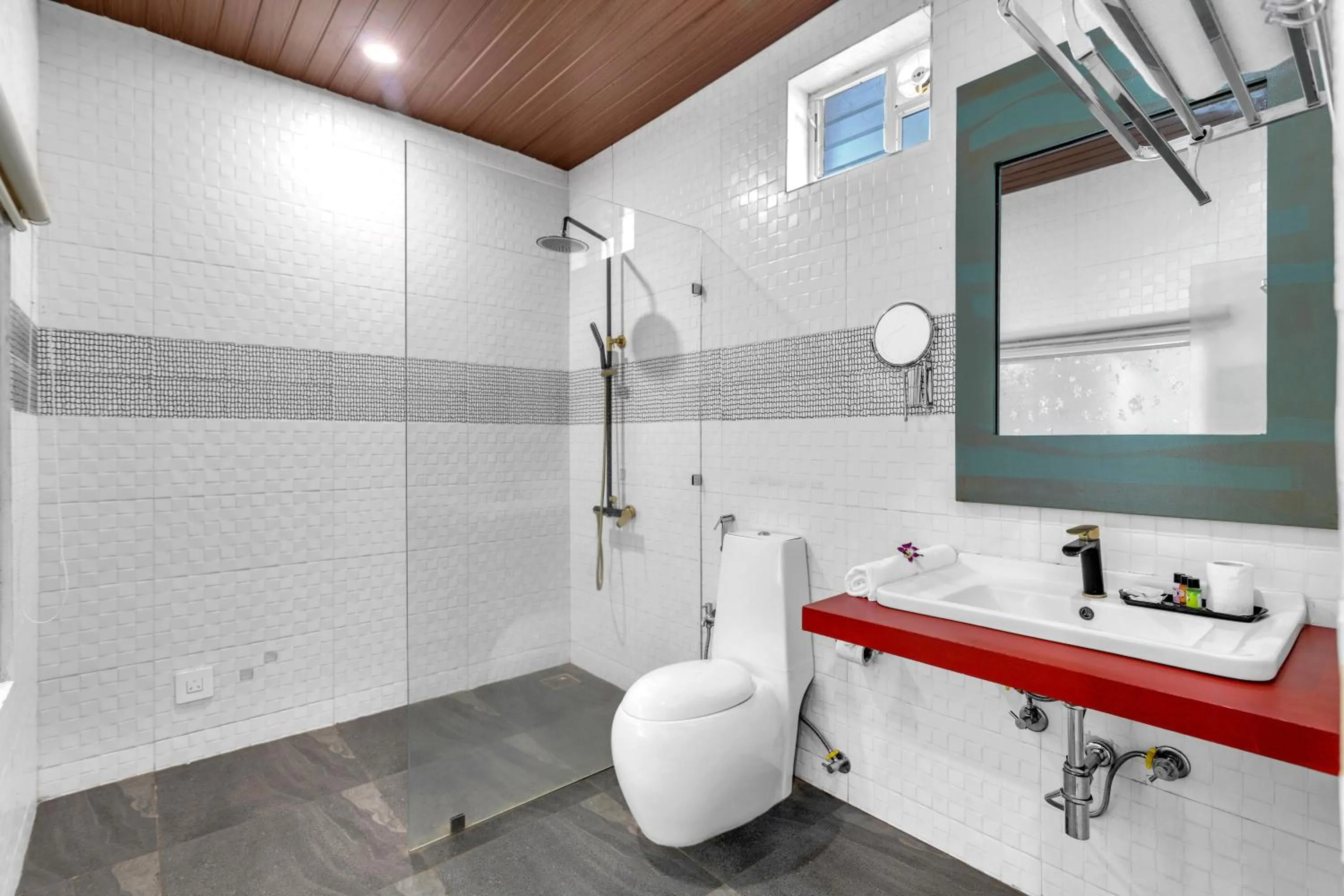 Bathroom in Koko Maya by Stone Wood Comfort