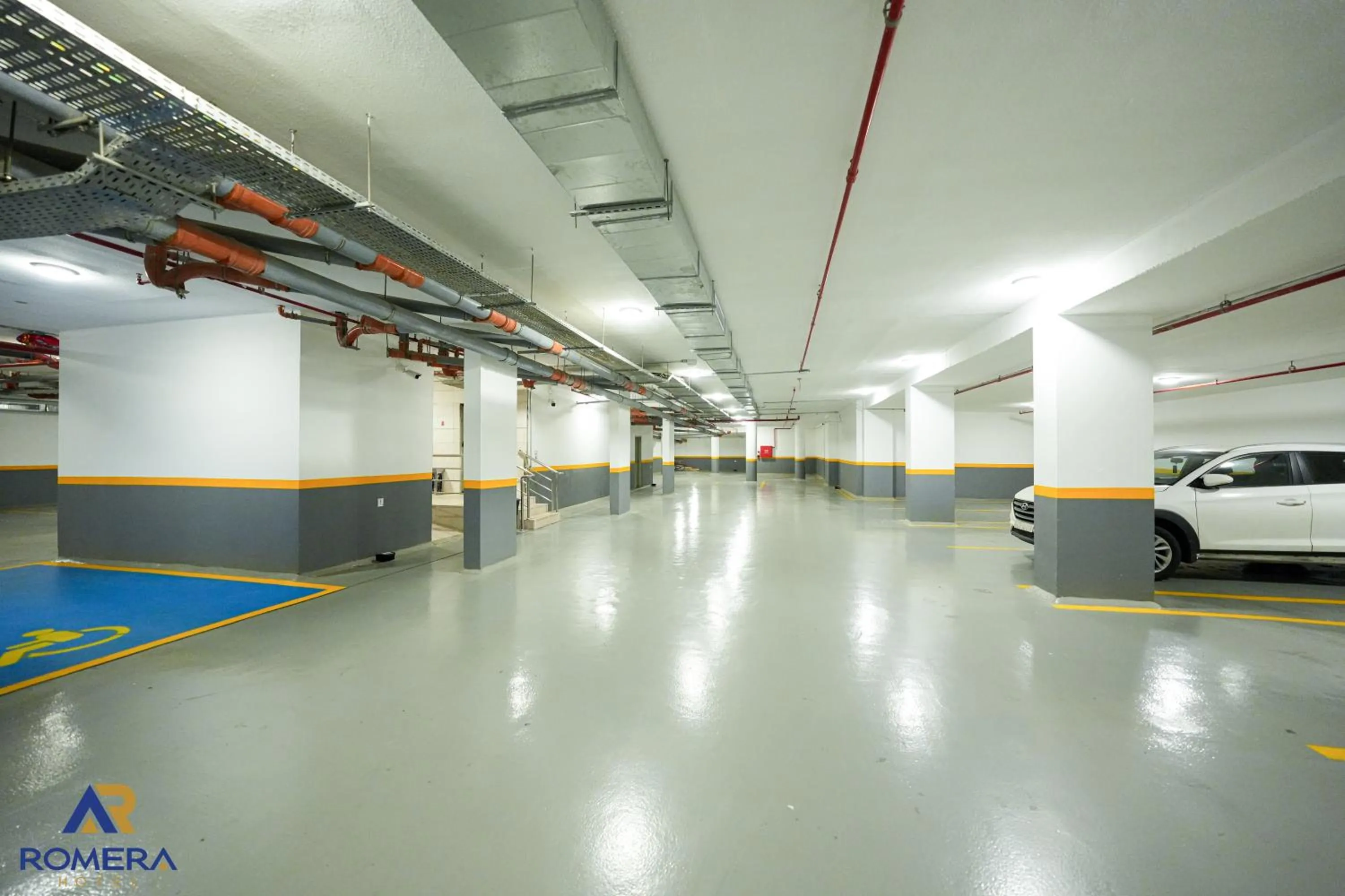 Parking in Romera Hotel