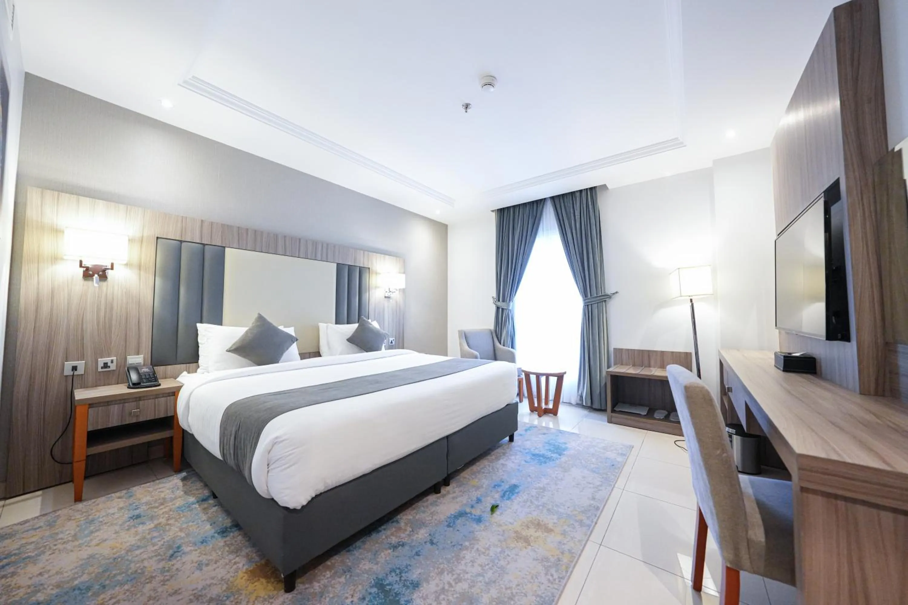 Bedroom, Bed in Romera Hotel