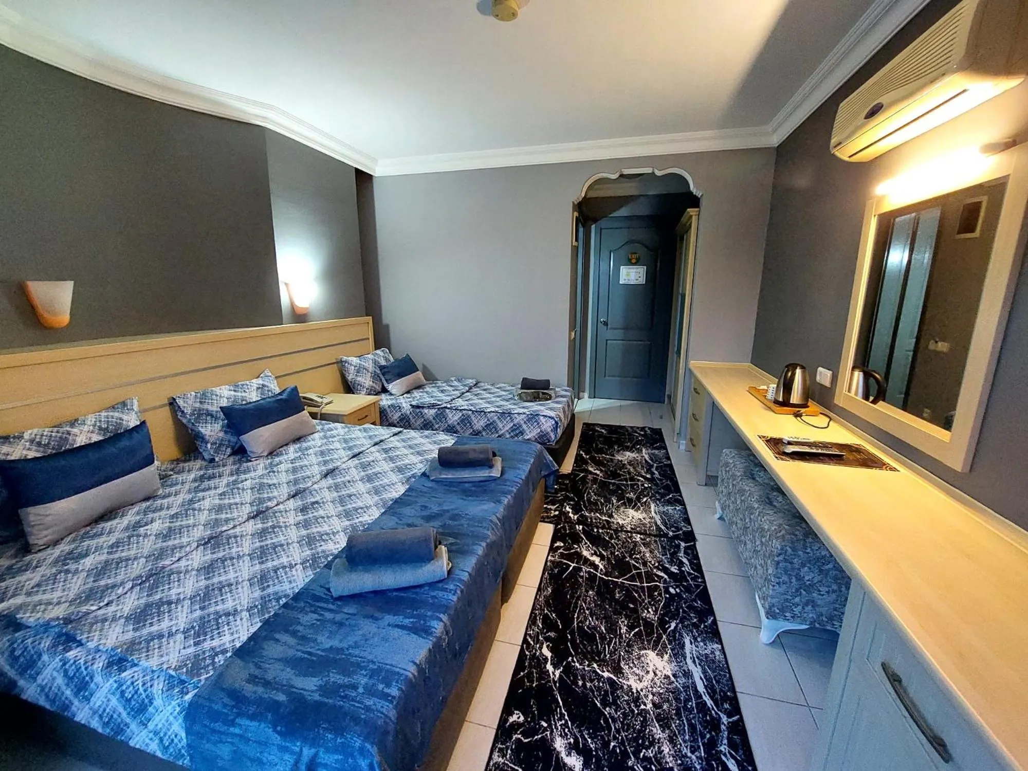 Bed in Summer rose hotel