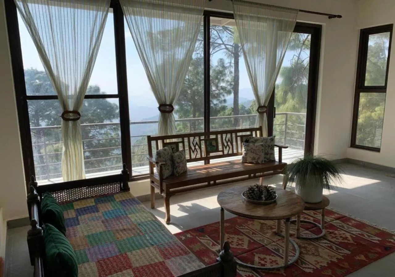 Seating area in BluSalzz Escapade Resort Lansdowne