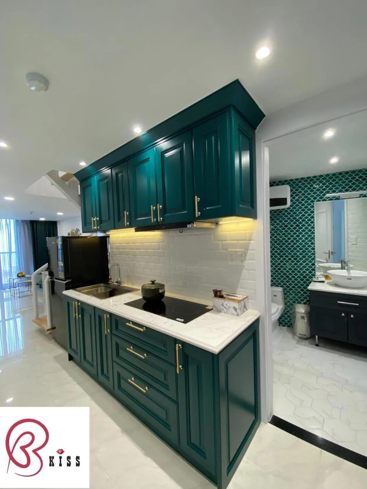 Kitchen or kitchenette in BBKISS Apartments & Hotel