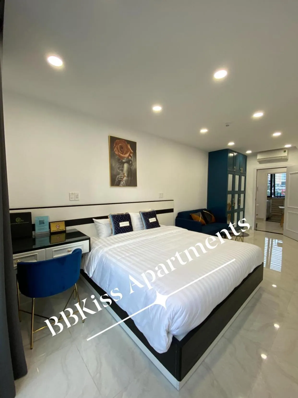 Bed in BBKISS Apartments & Hotel