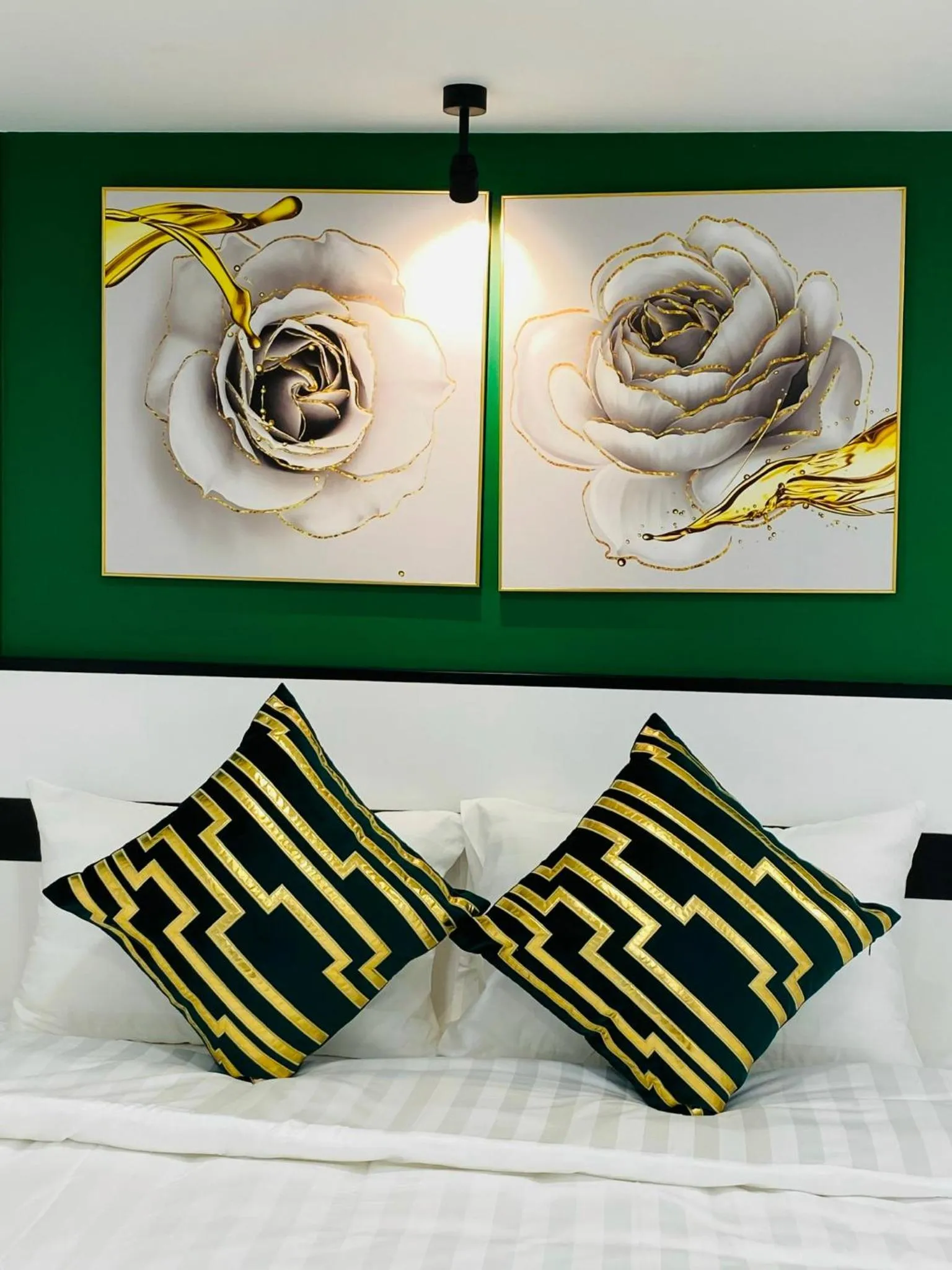 Bed in BBKISS Apartments & Hotel