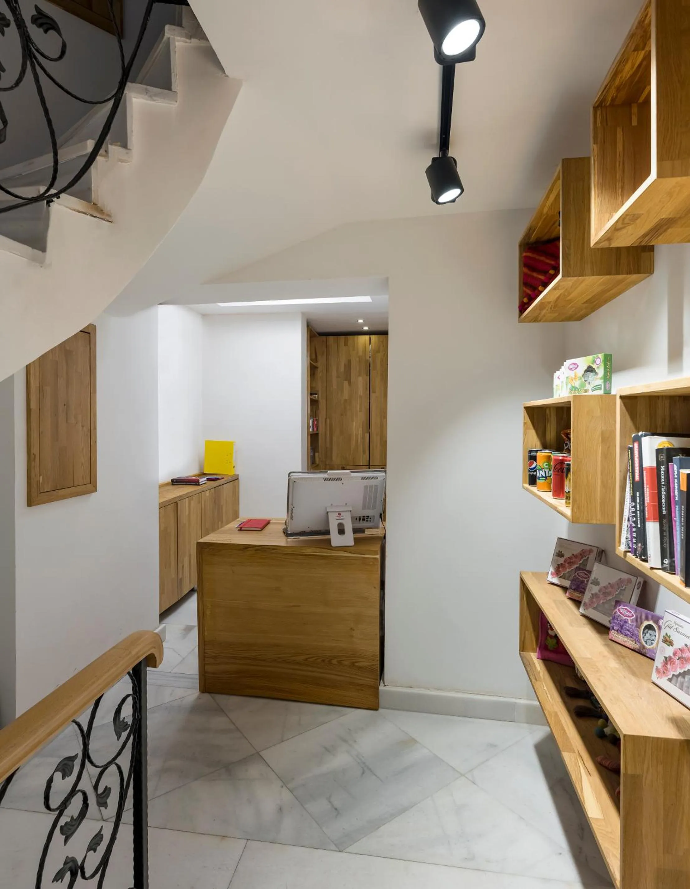 Lobby or reception in UK HOTEL İSTANBUL