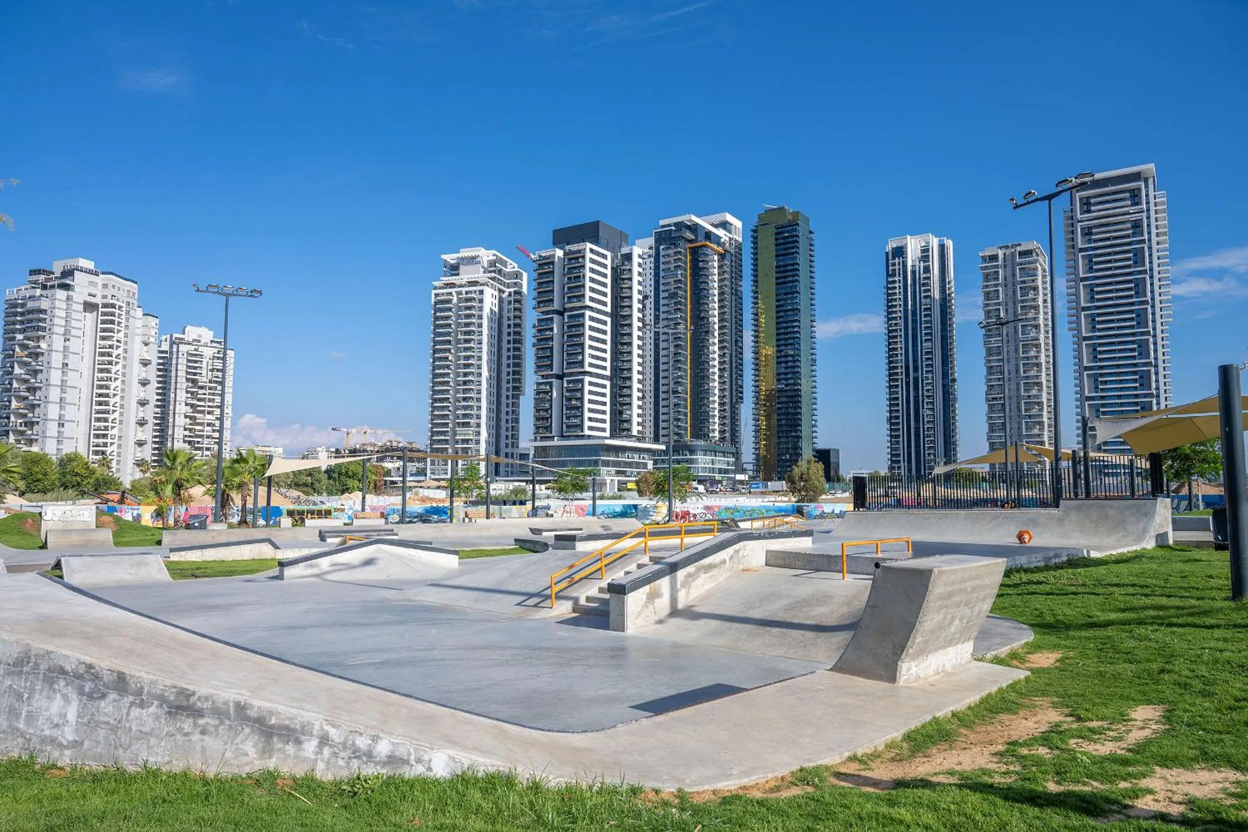 Property building in Hi-Yam SeaView Apartments & Suites