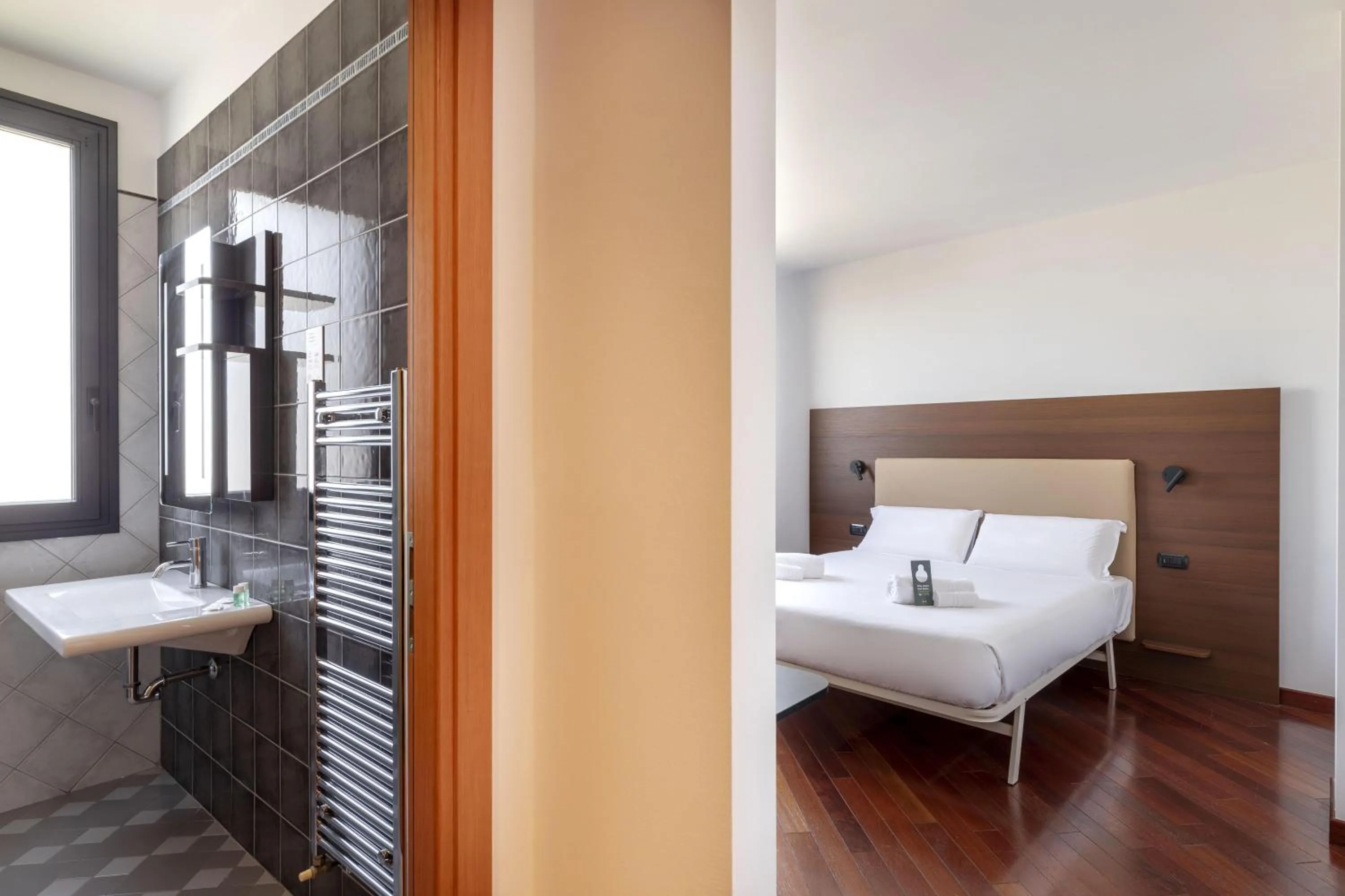 Photo of the whole room, Bed in B&B Hotel Sassuolo