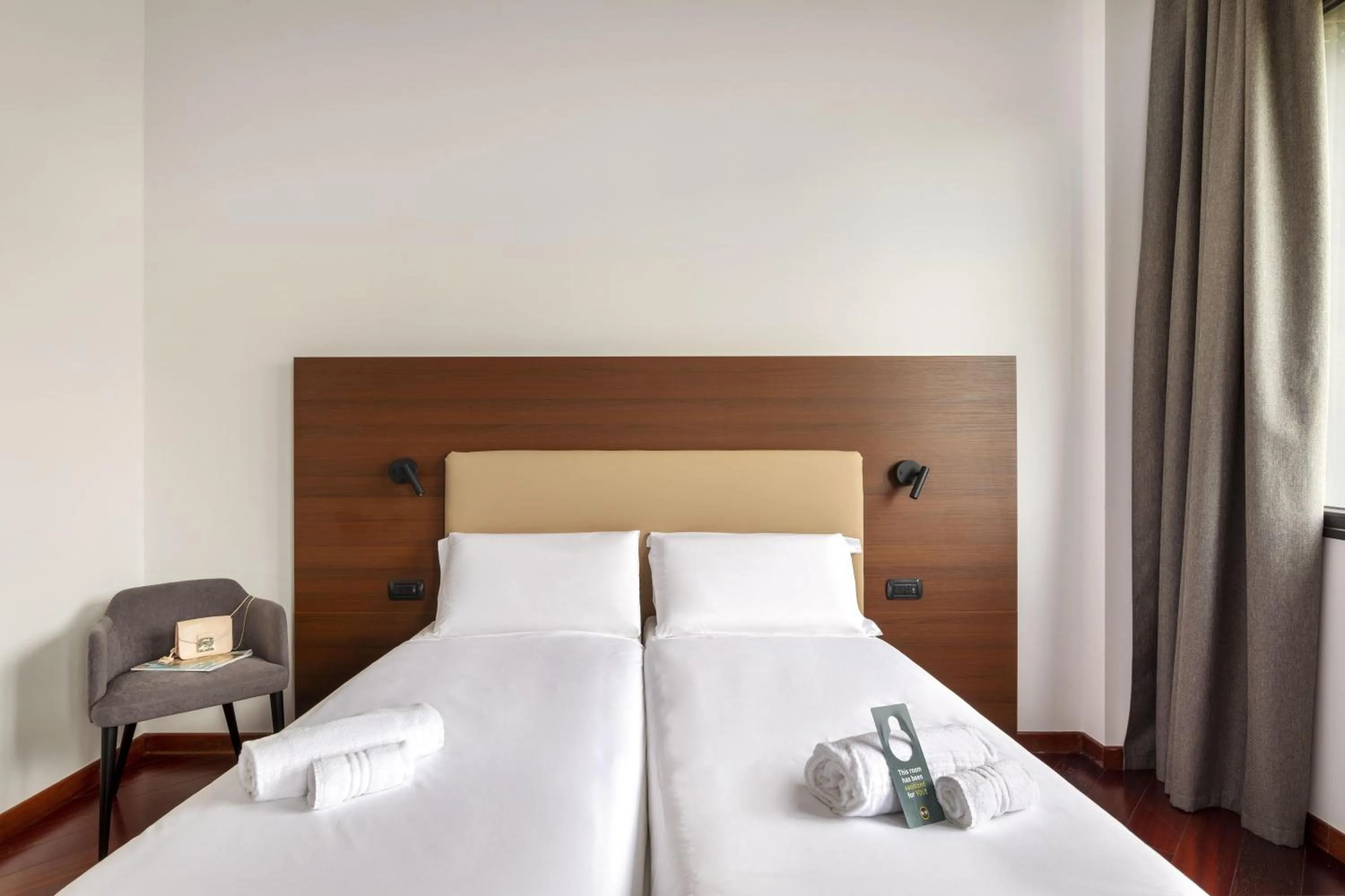 Photo of the whole room, Bed in B&B Hotel Sassuolo