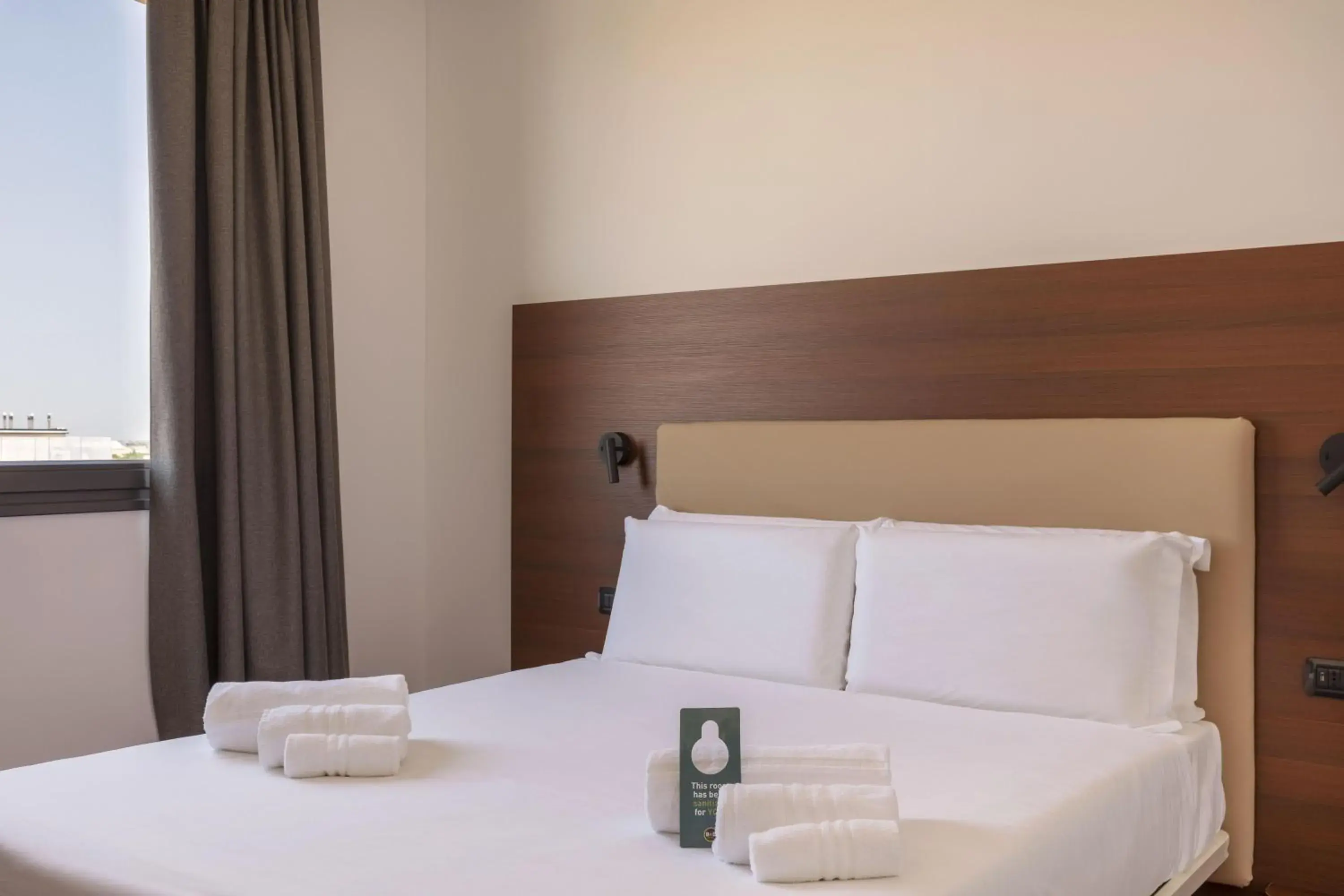 Deluxe Double Room in B&B Hotel Sassuolo Deluxe Double Room in B&B Hotel Sassuolo