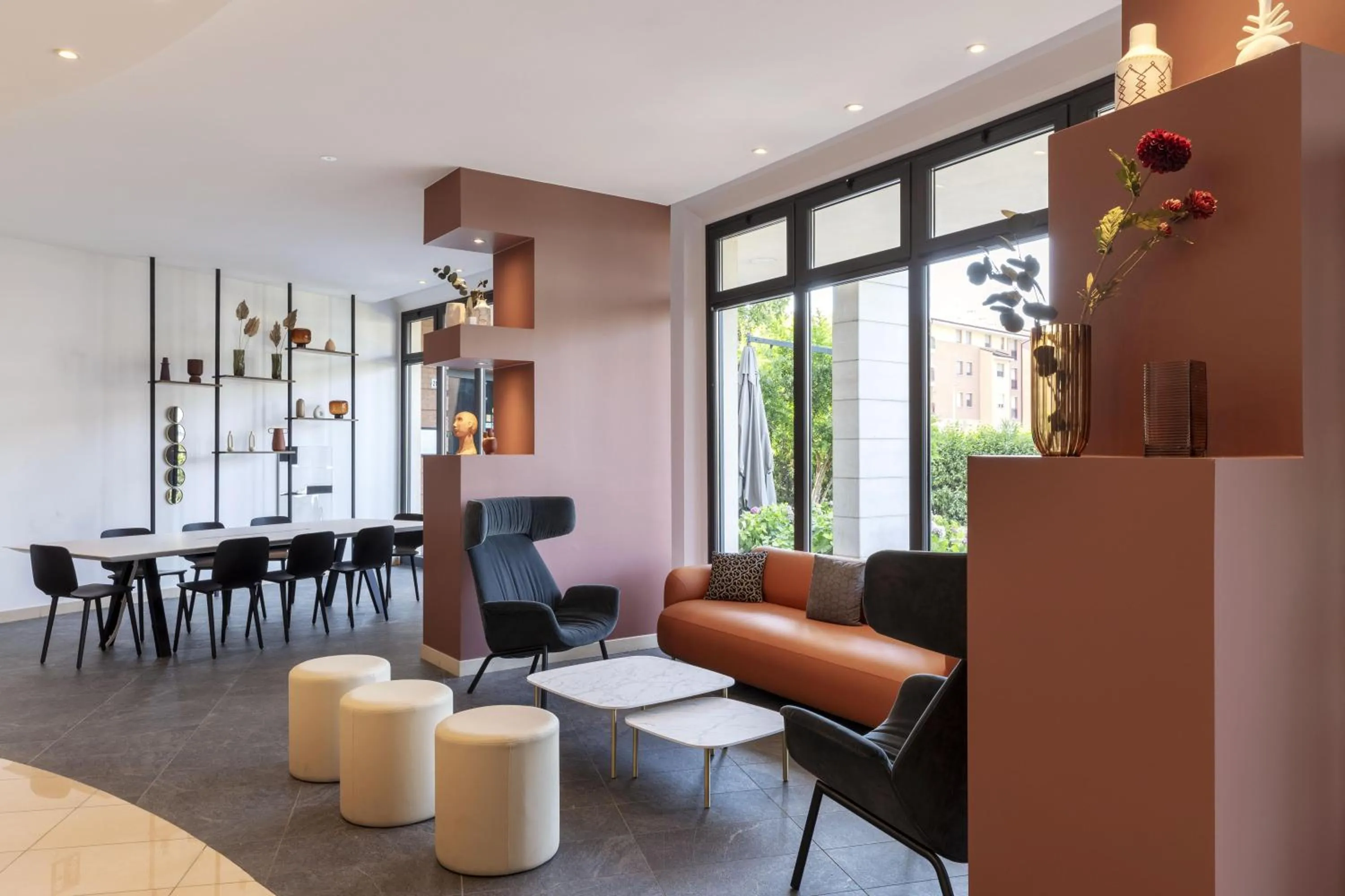 Lobby or reception in B&B Hotel Sassuolo