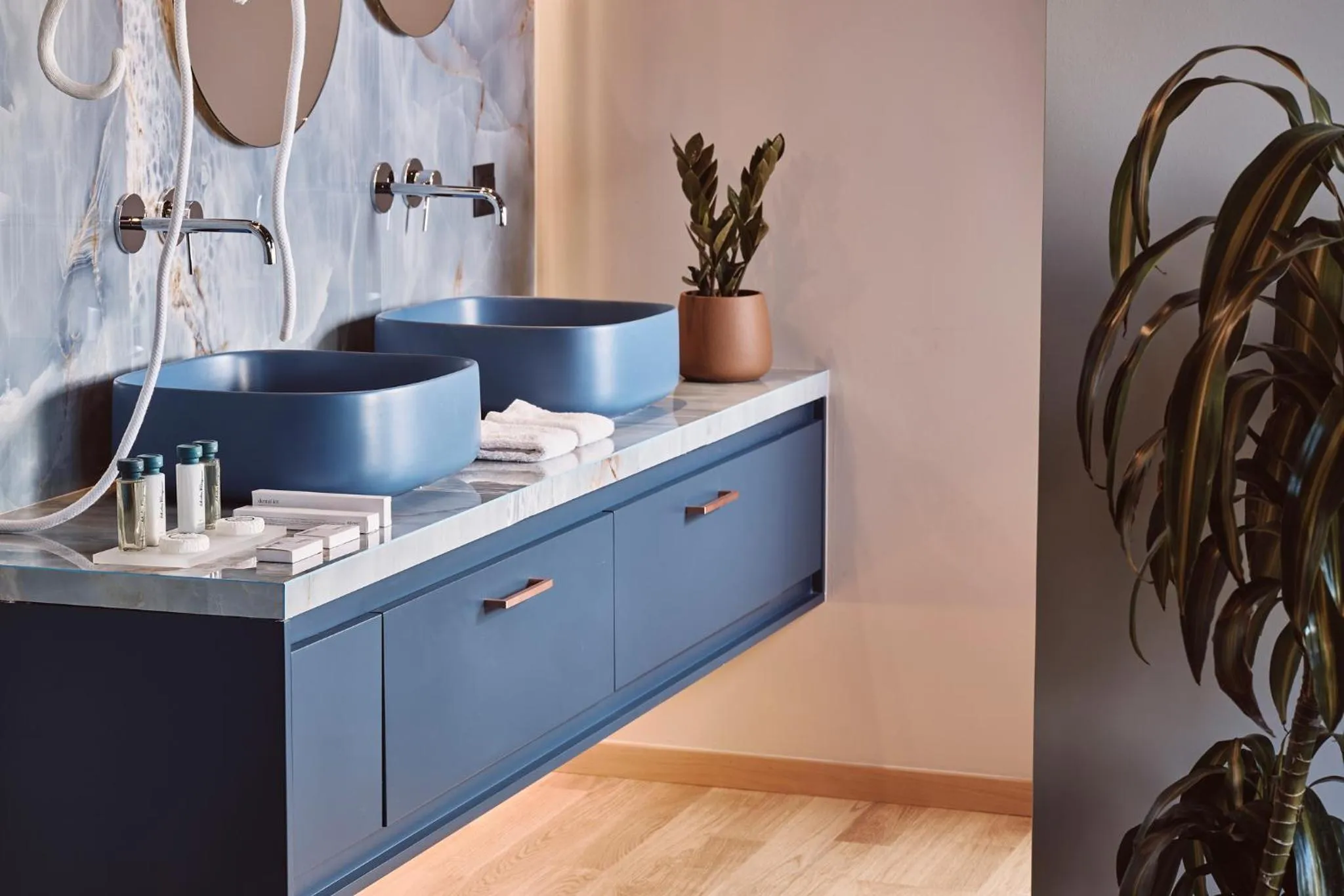 Bathroom in Cama Luxury Suites Glyfada