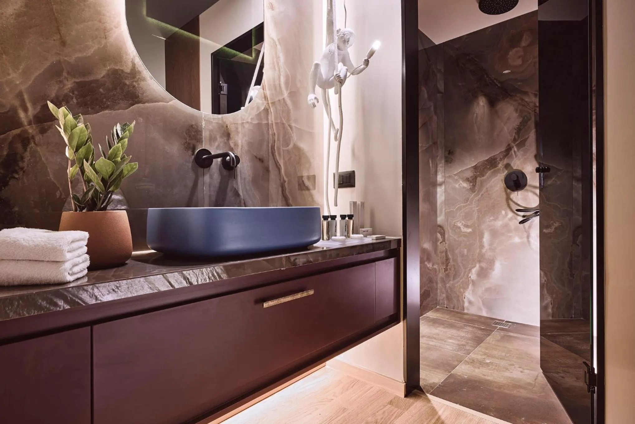 Toilet in Cama Luxury Suites Glyfada