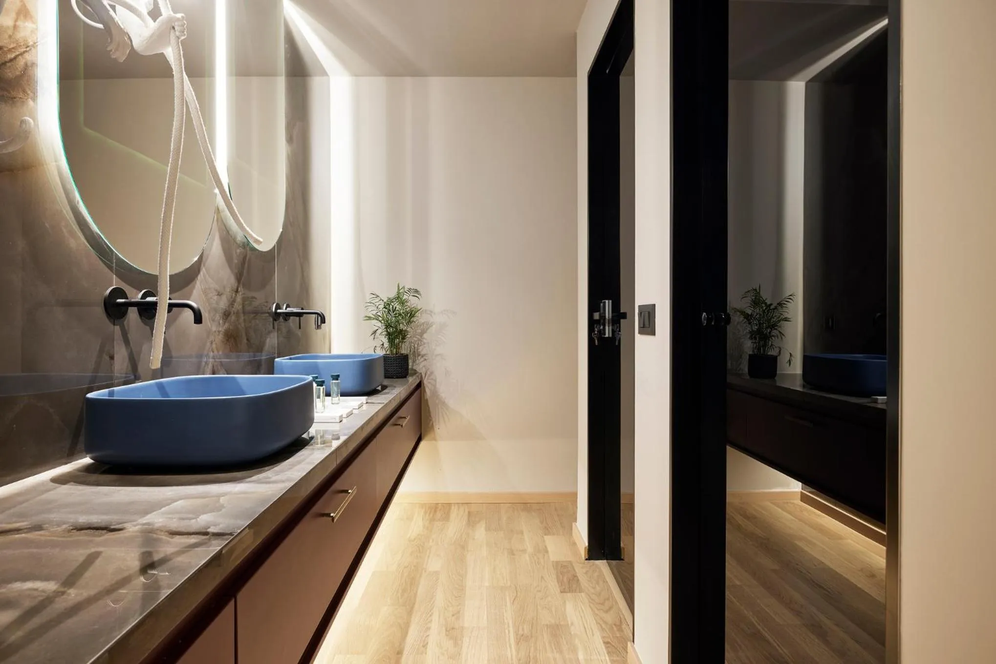 Bathroom in Cama Luxury Suites Glyfada