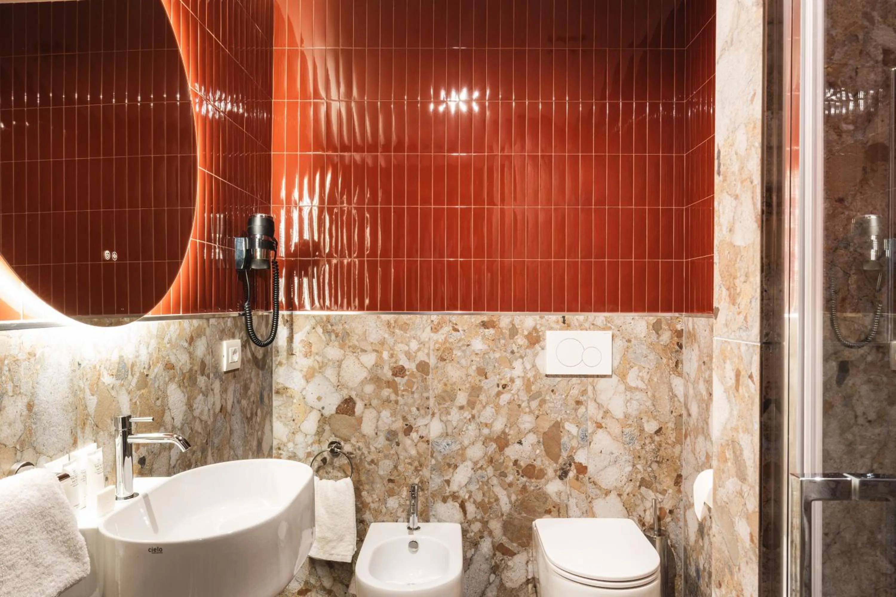 Shower in Casa D'Este - Hotel Ferrara