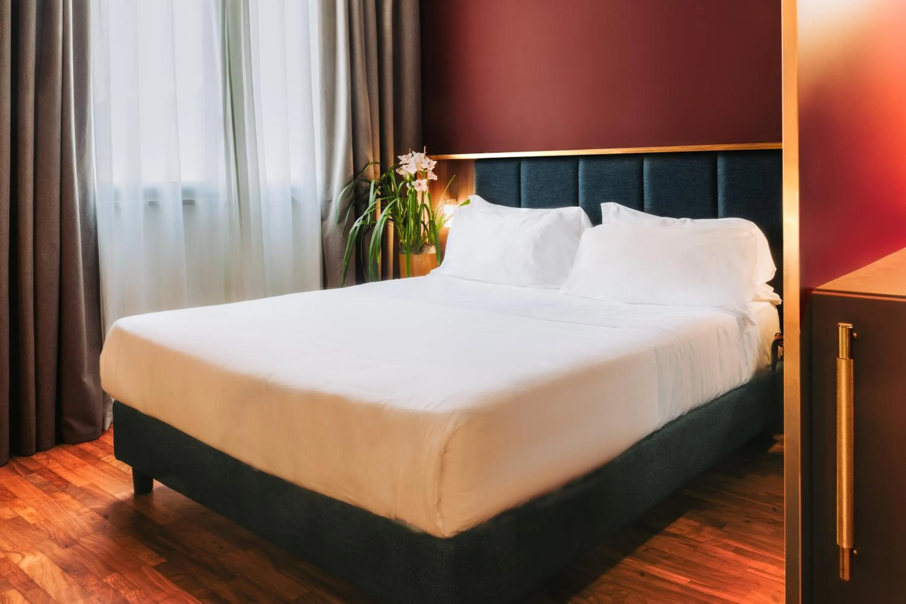 Classic Double Room - single occupancy in Hotel Ferrara