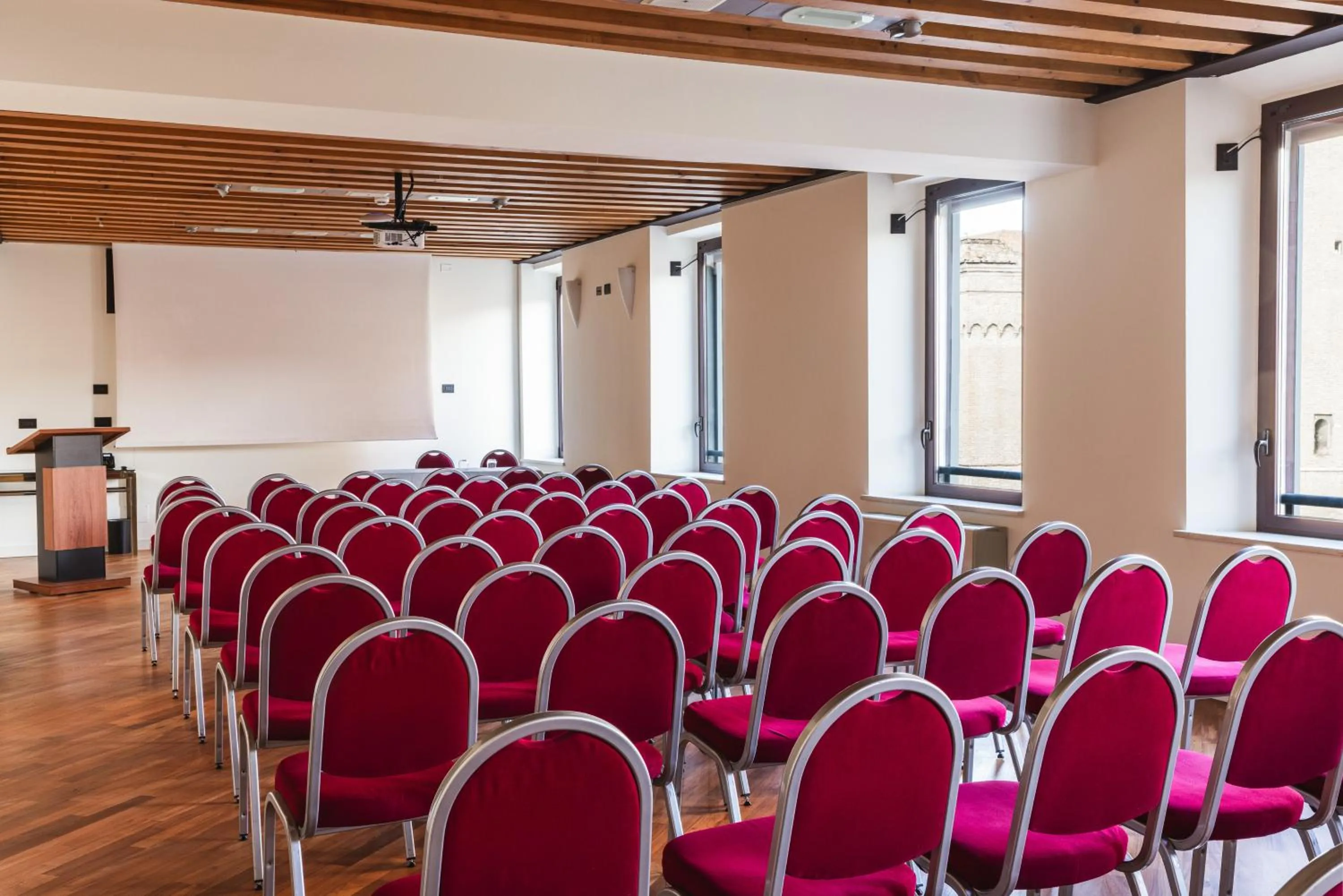 Meeting/conference room in Casa D'Este - Hotel Ferrara