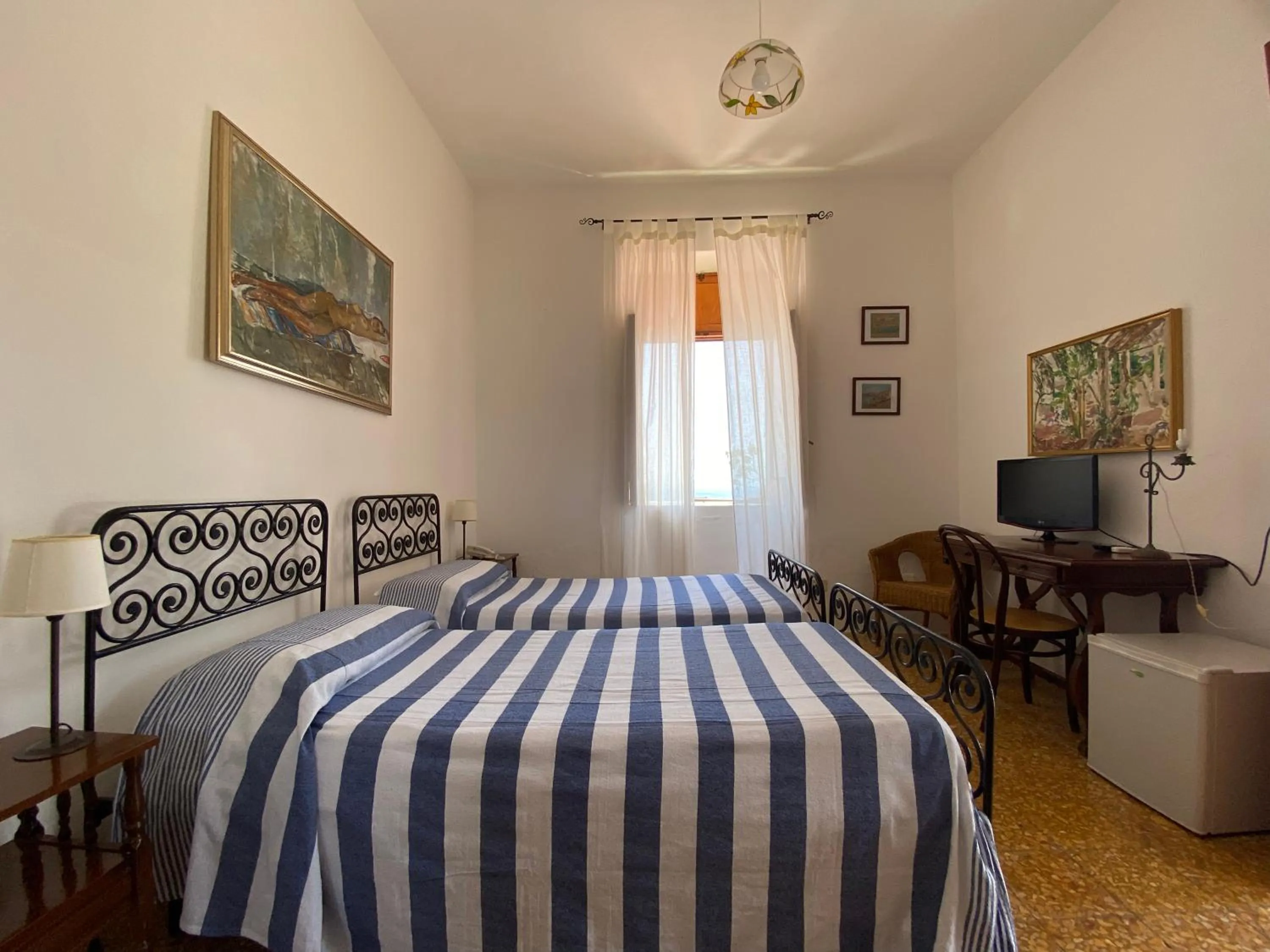 Photo of the whole room, Bed in Hotel Villa Diana