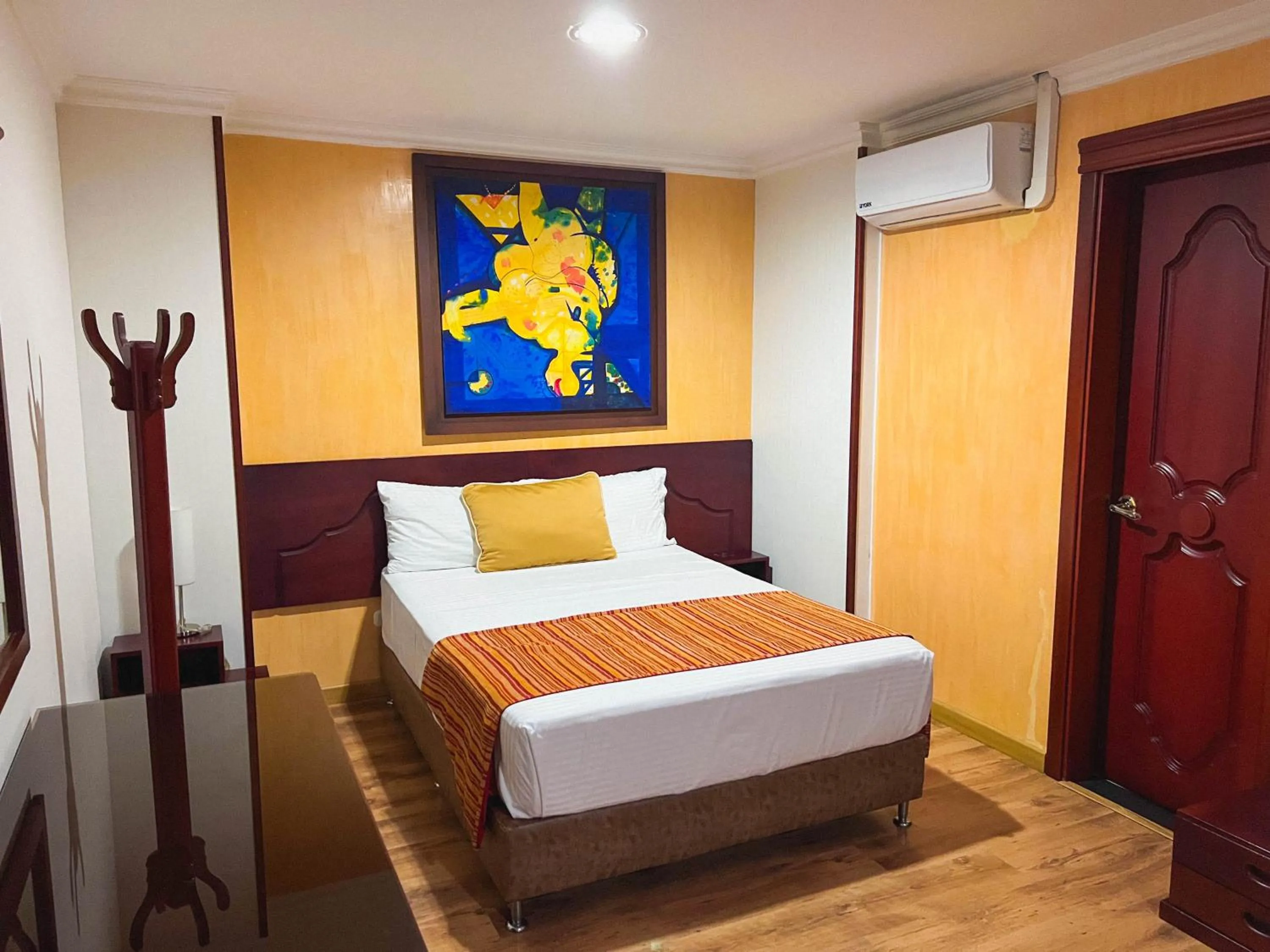 Bed in Hotel Luxor Pereira