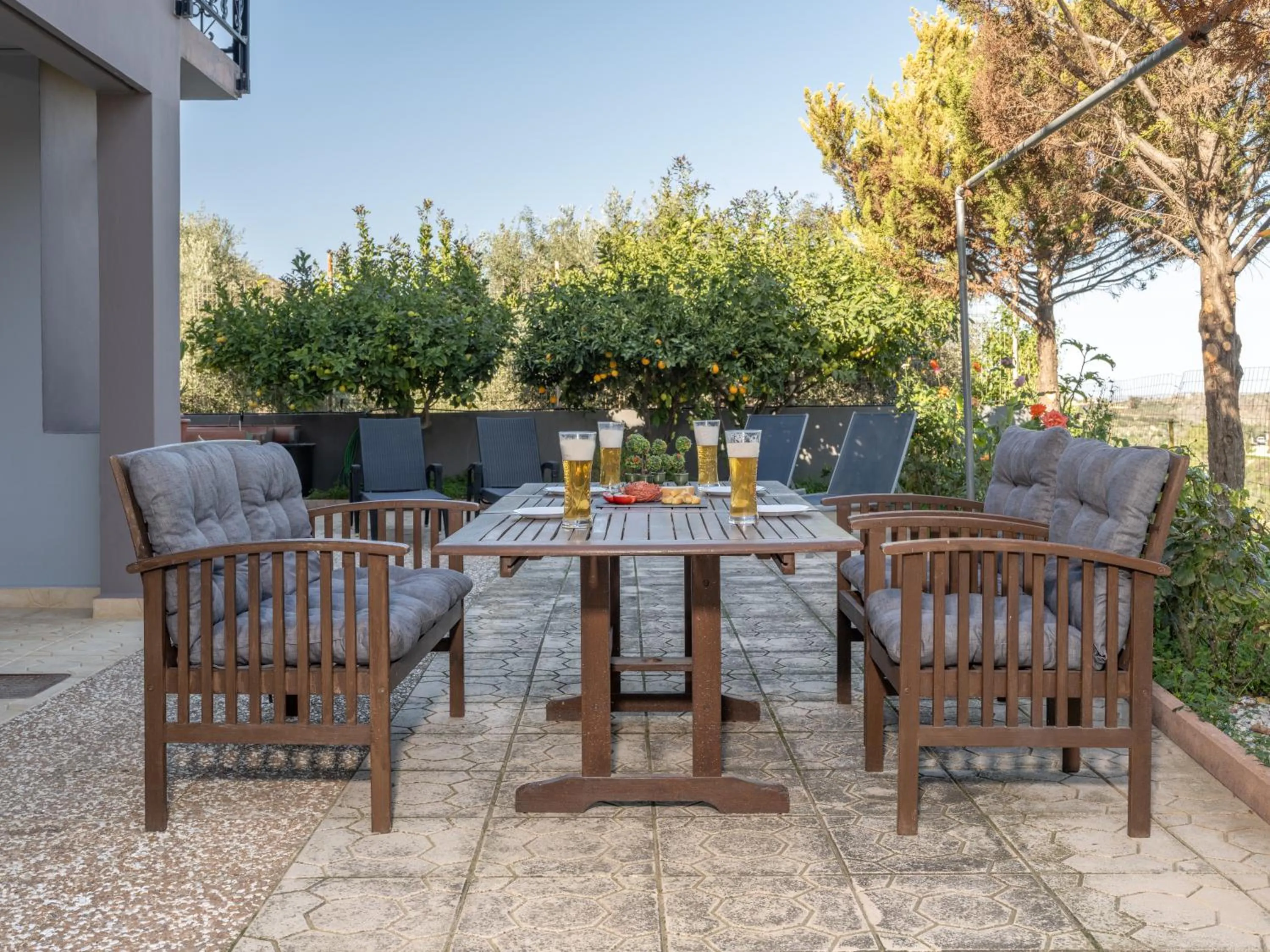 Garden in Aelia Home