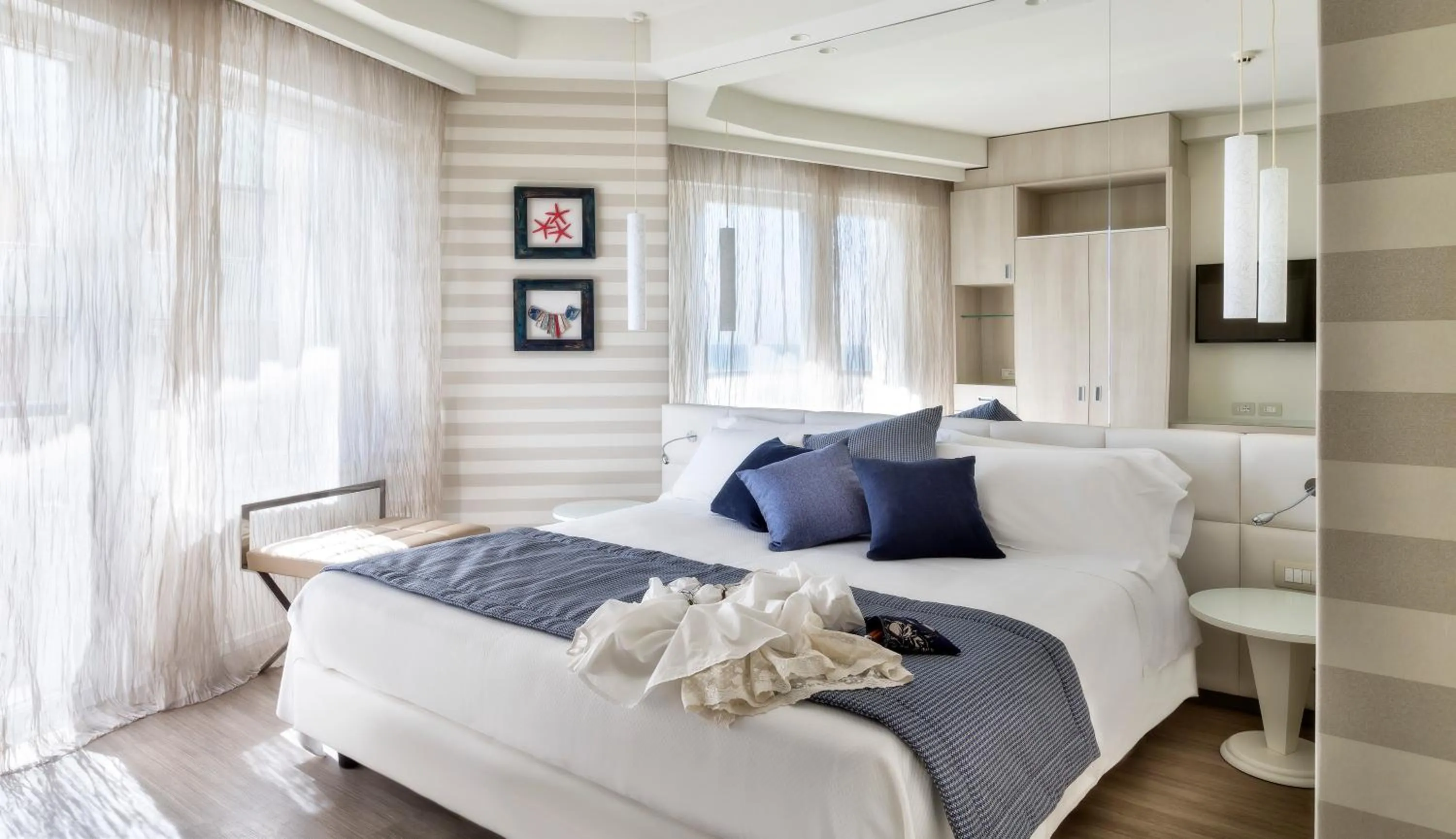 Photo of the whole room, Bed in Hotel Nautico