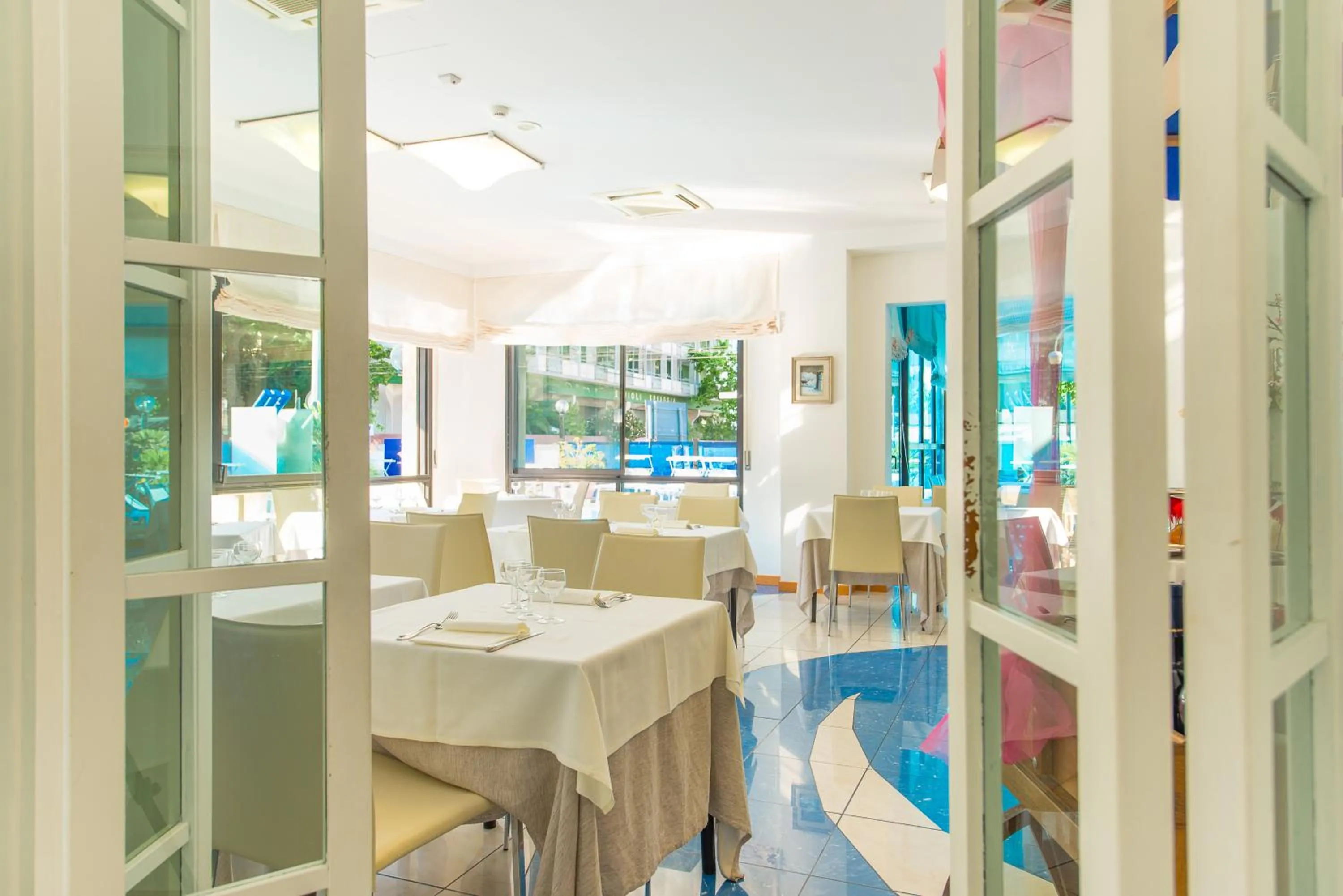 Restaurant/places to eat in Hotel Giulietta