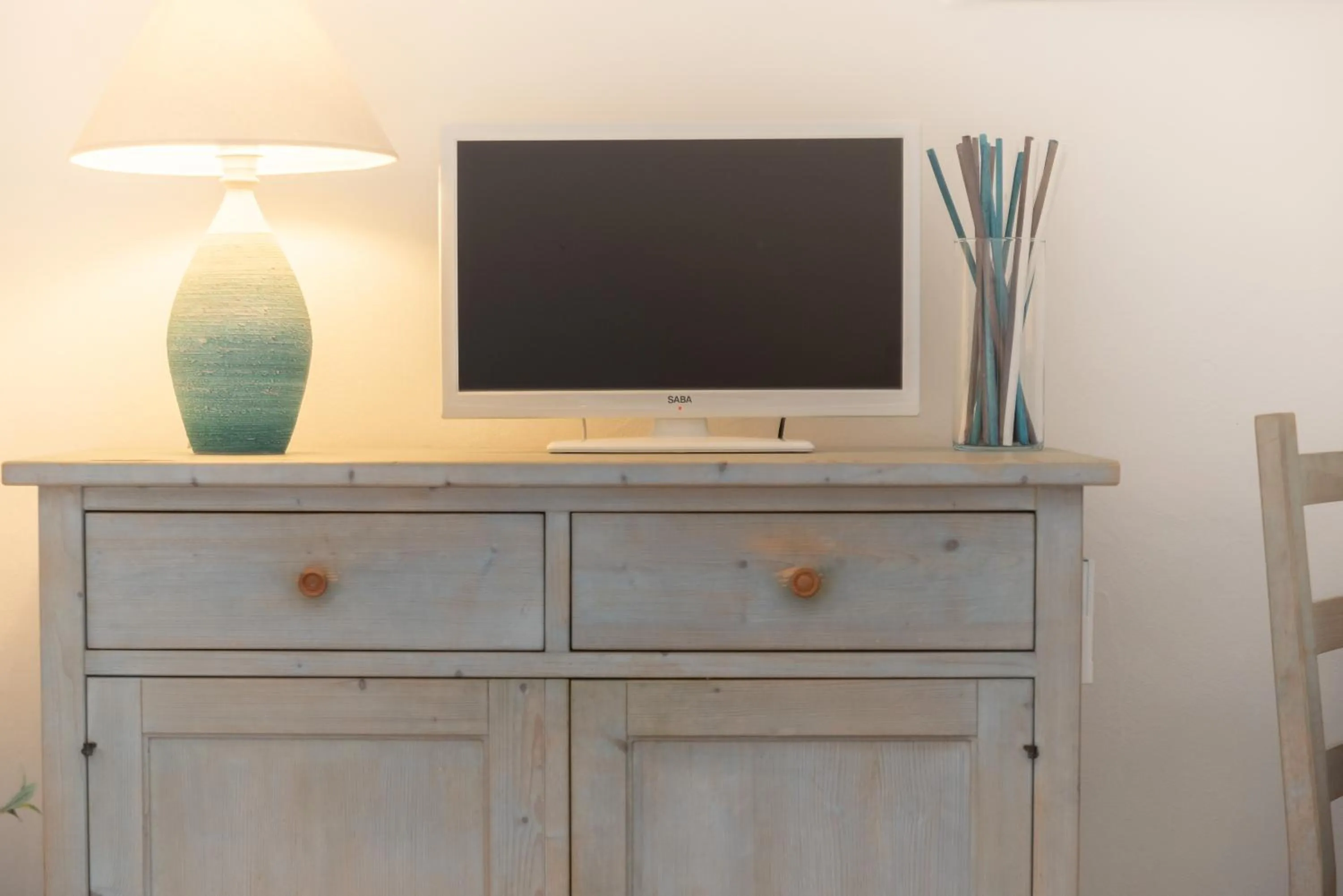 TV and multimedia in Palau Green Village