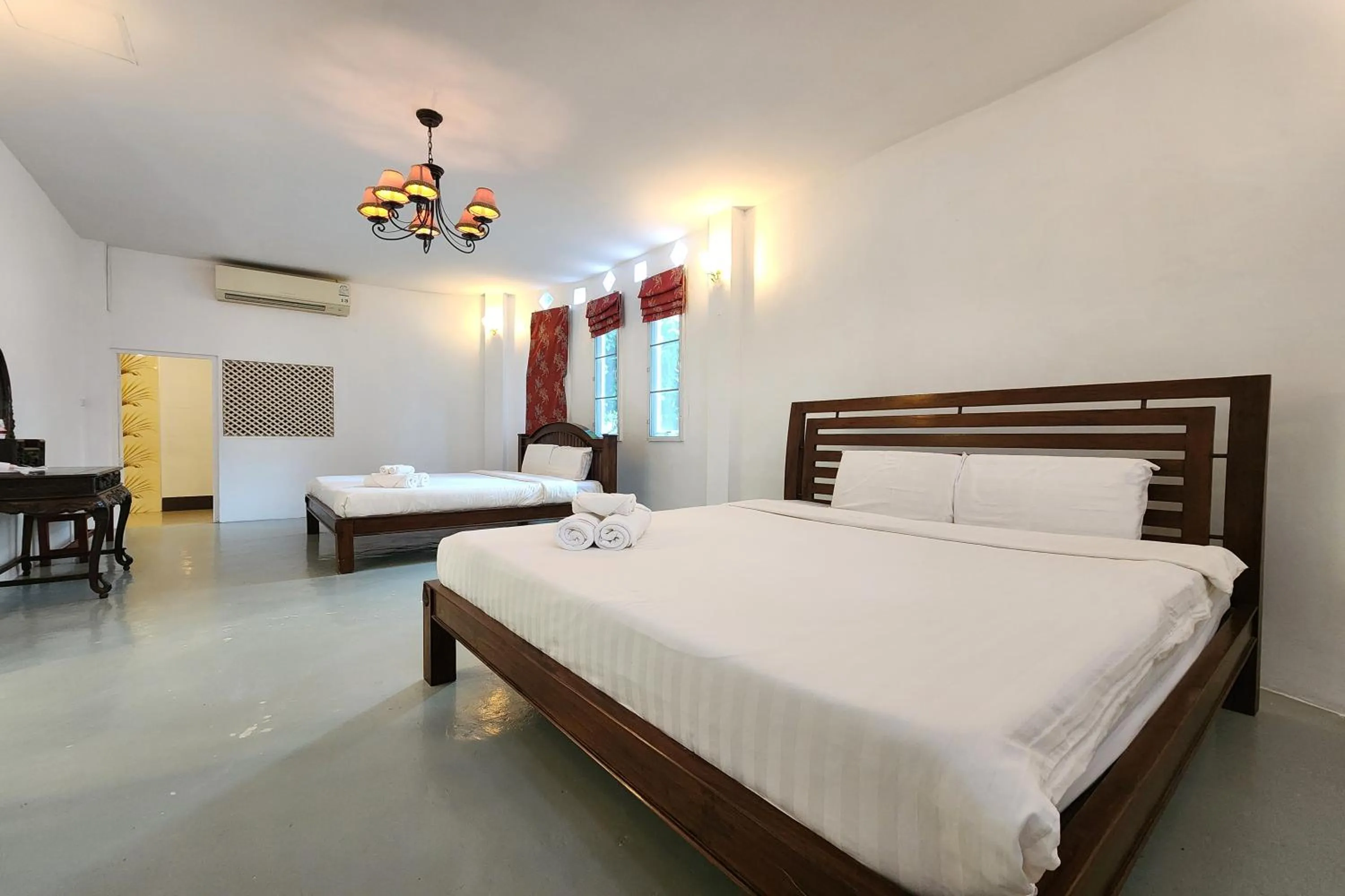 Bed in Karaboon Wellness