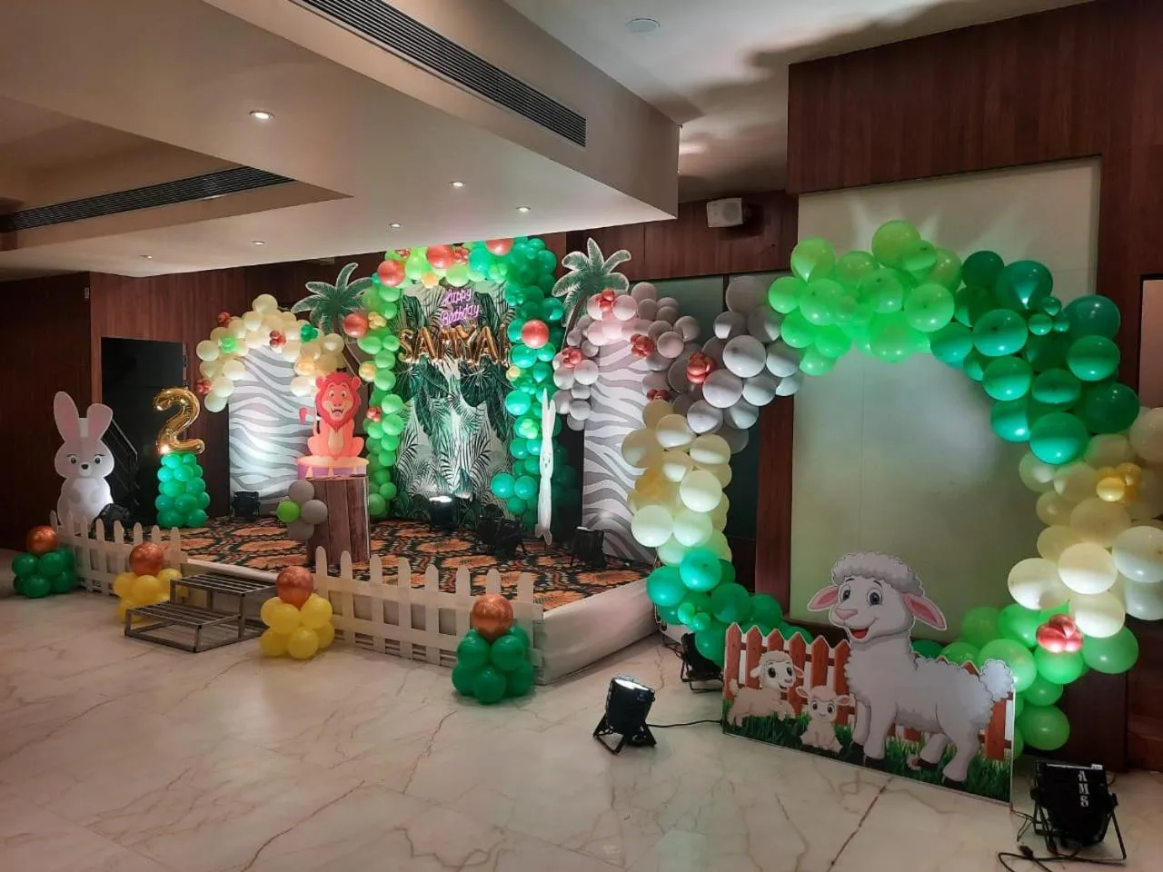 Banquet/Function facilities in ROYAL CLIFF HOTEL & RESORTS