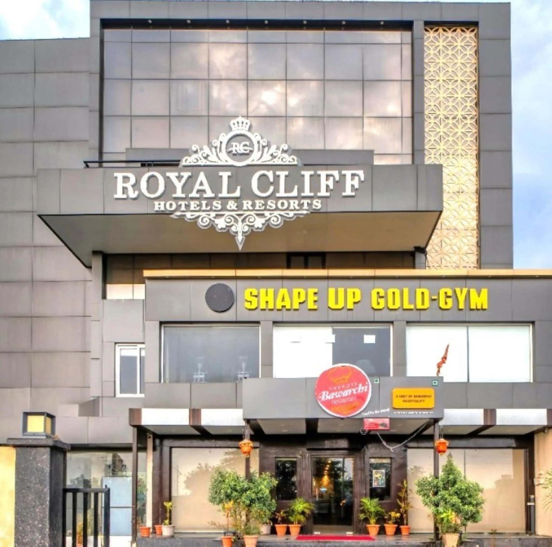Property building in ROYAL CLIFF HOTEL & RESORTS