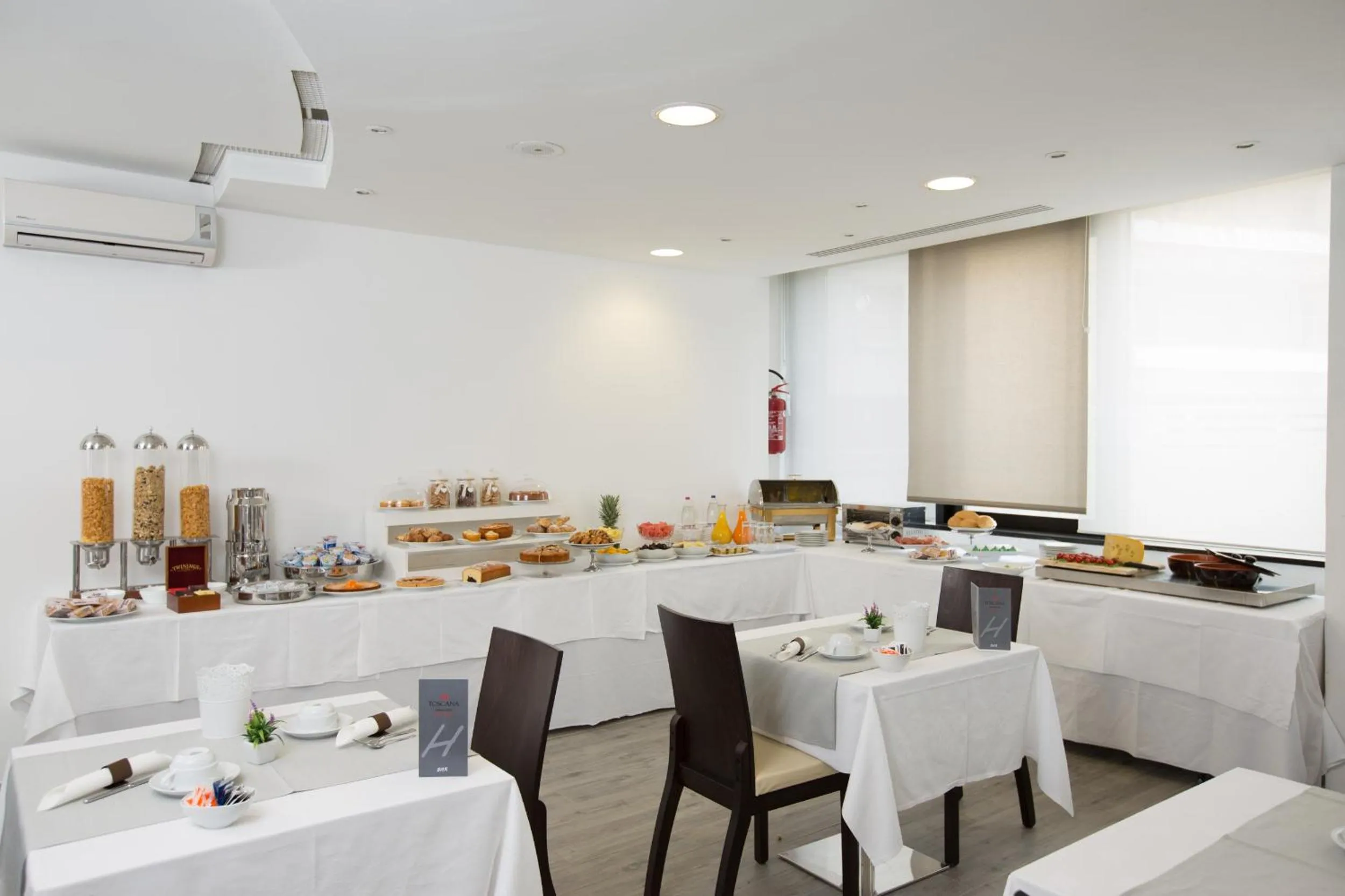 Drinks in Toscana Ambassador