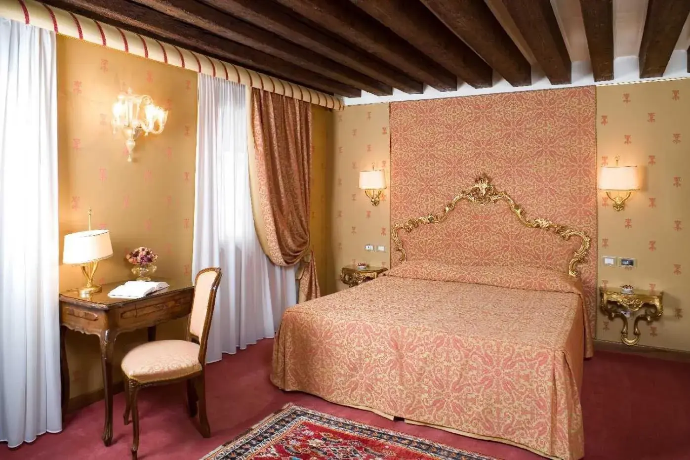 Classic Double Room in Locanda Vivaldi Classic Double Room in Locanda Vivaldi