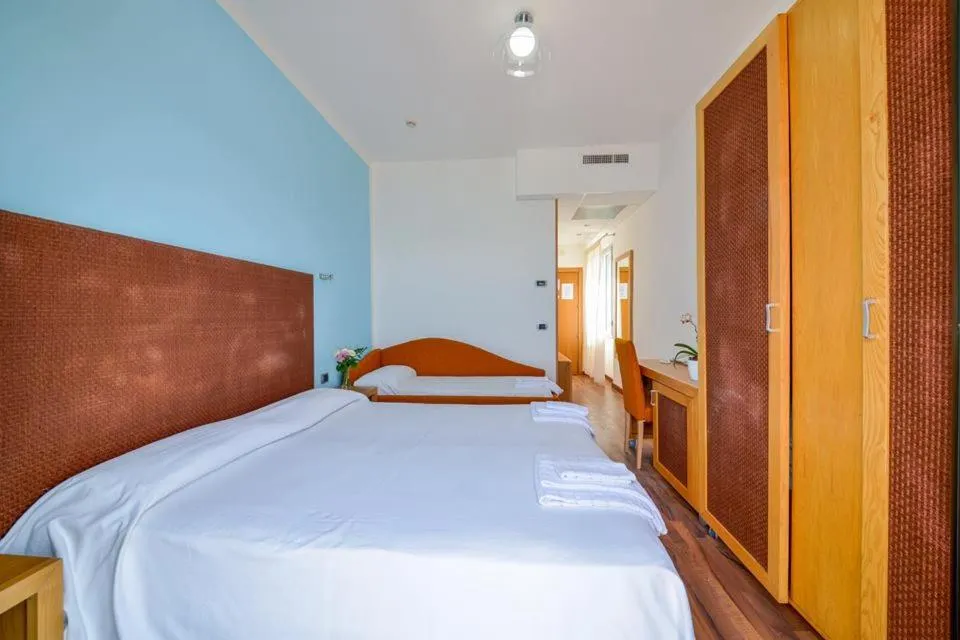 Family in Villa Nettuno