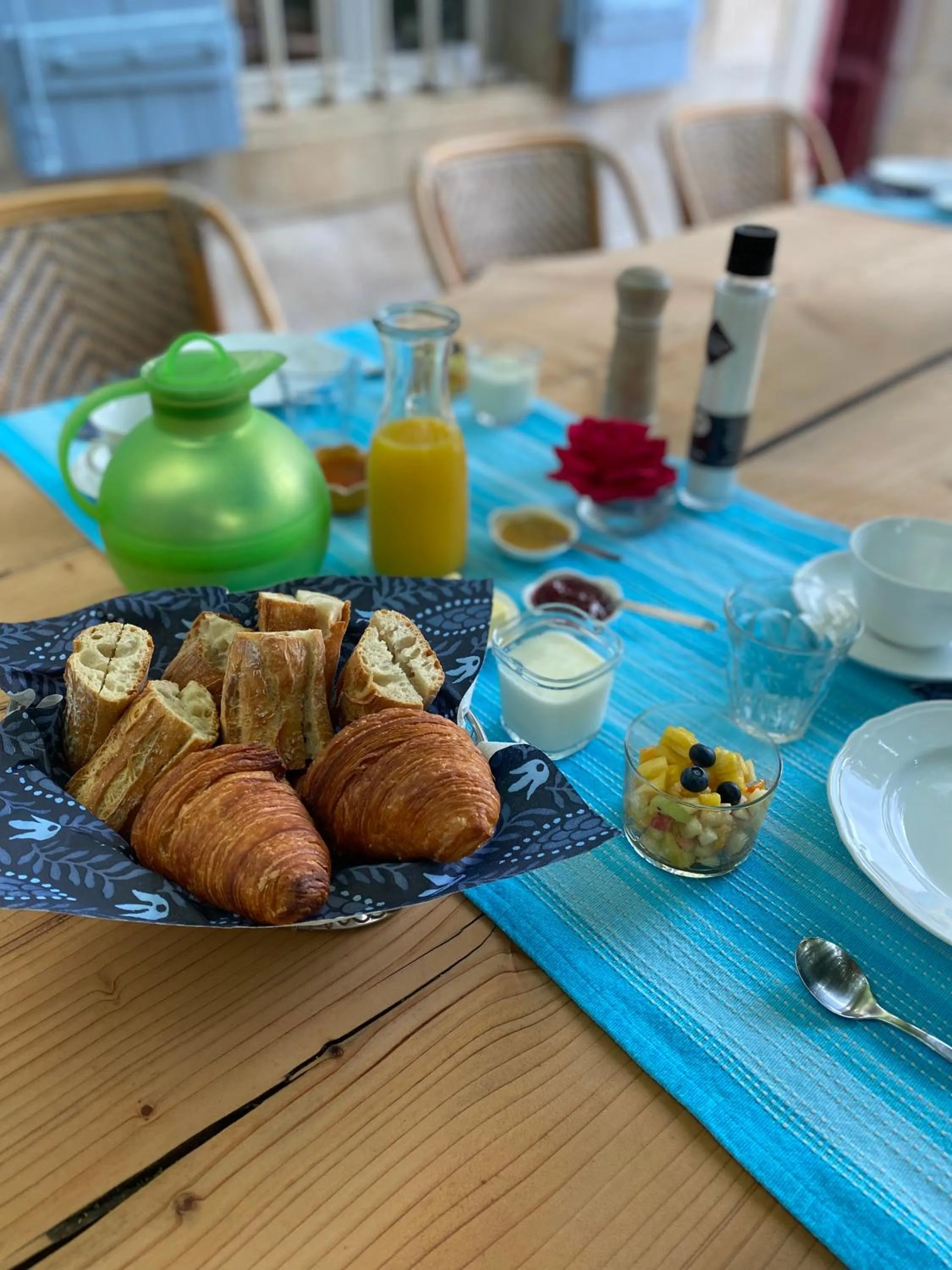 Food and drinks in Le Relais d'Affiac