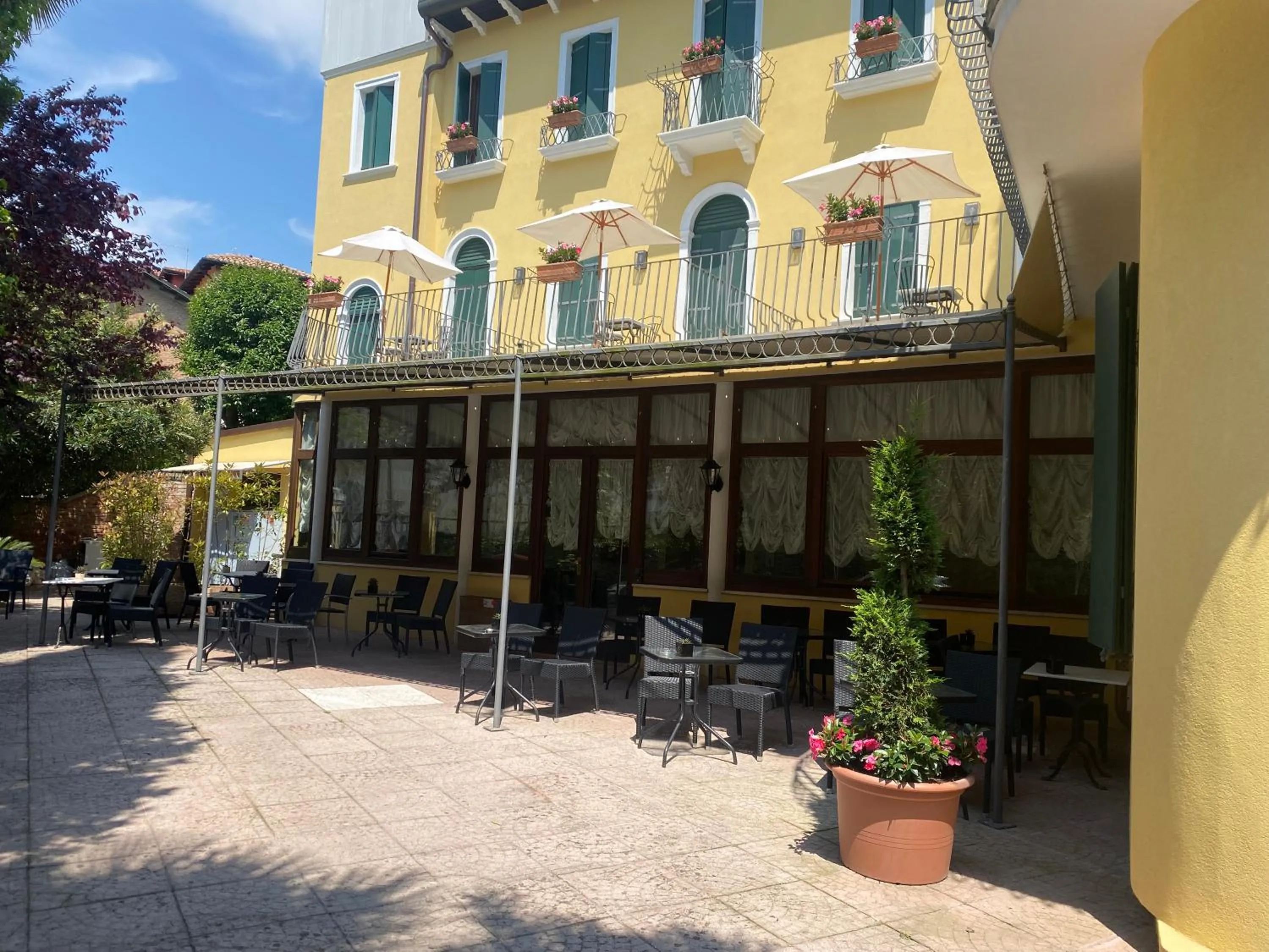 Patio in Hotel Villa Edera