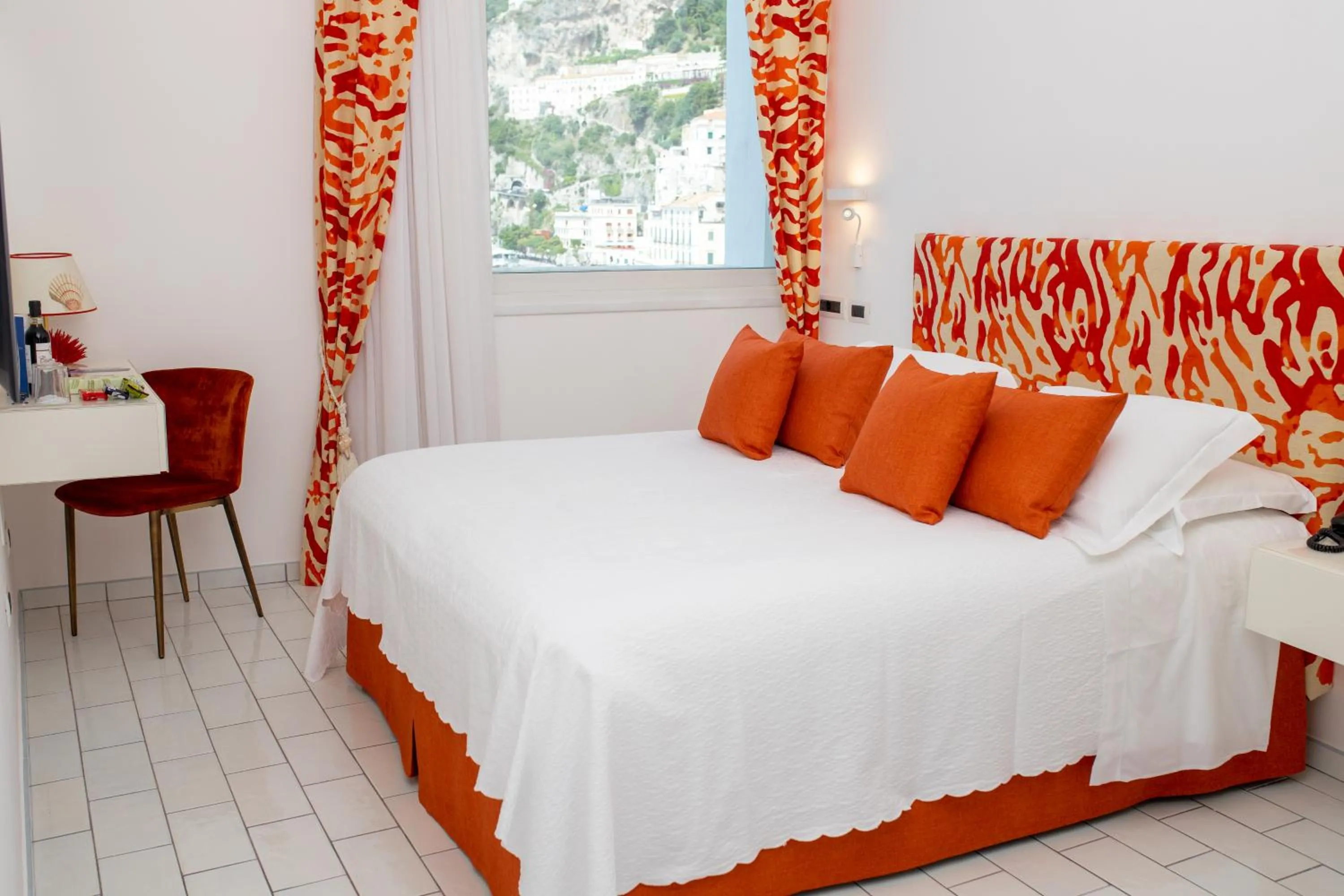 Photo of the whole room, Bed in Hotel Marina Riviera