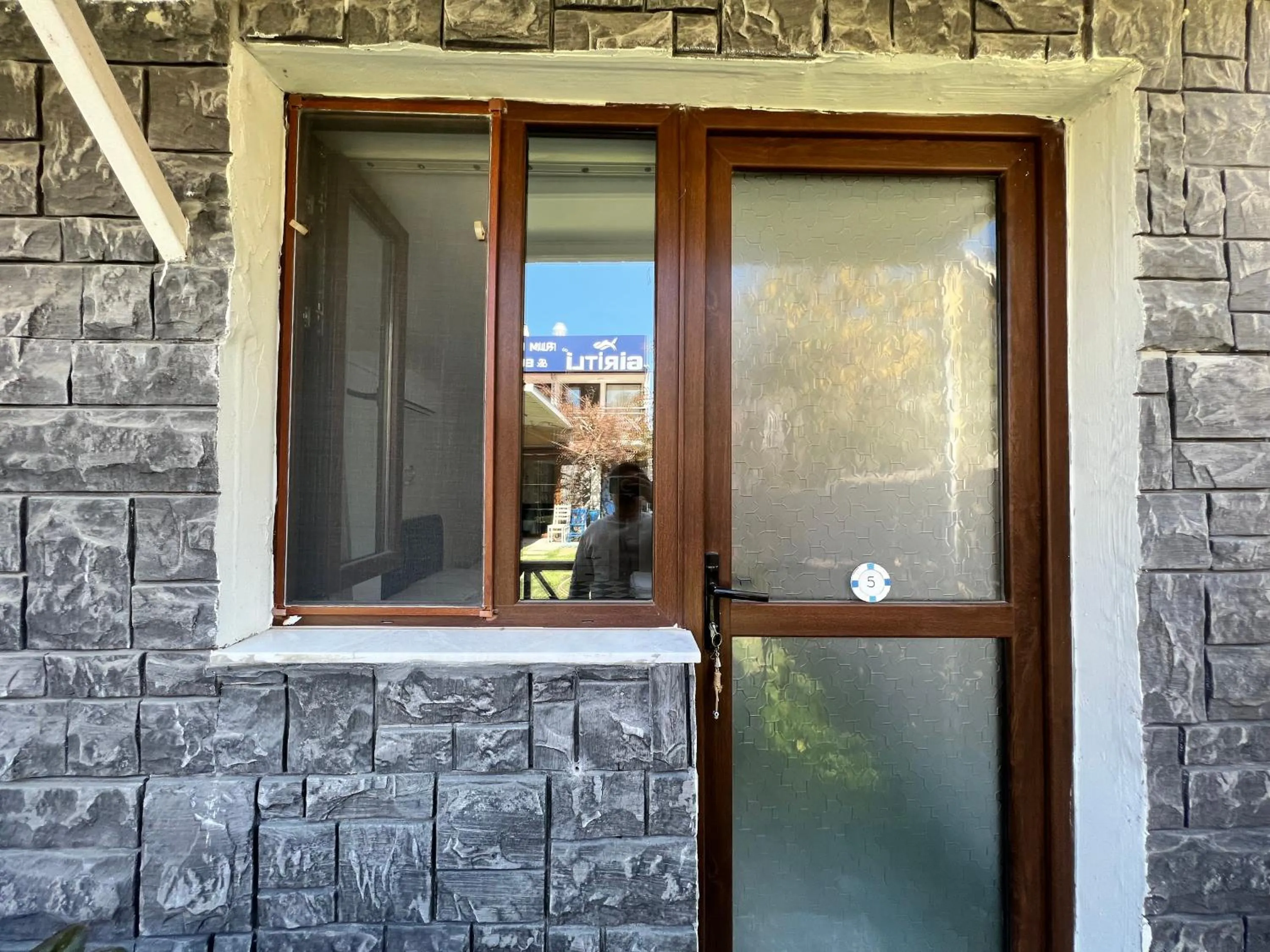 Giritli Rum Meyhanesi & Butik Otel