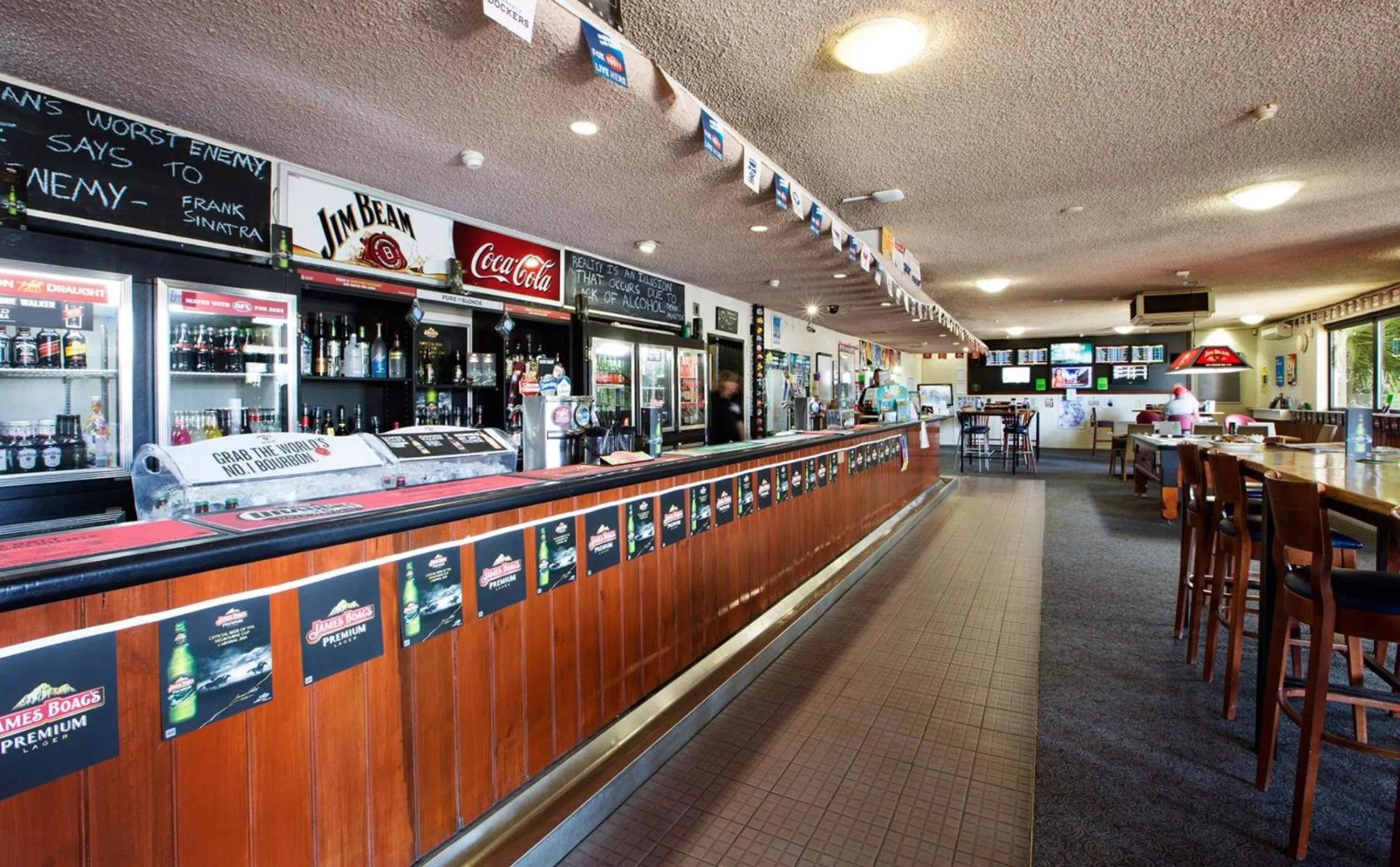 Lounge or bar in Enfield Hotel