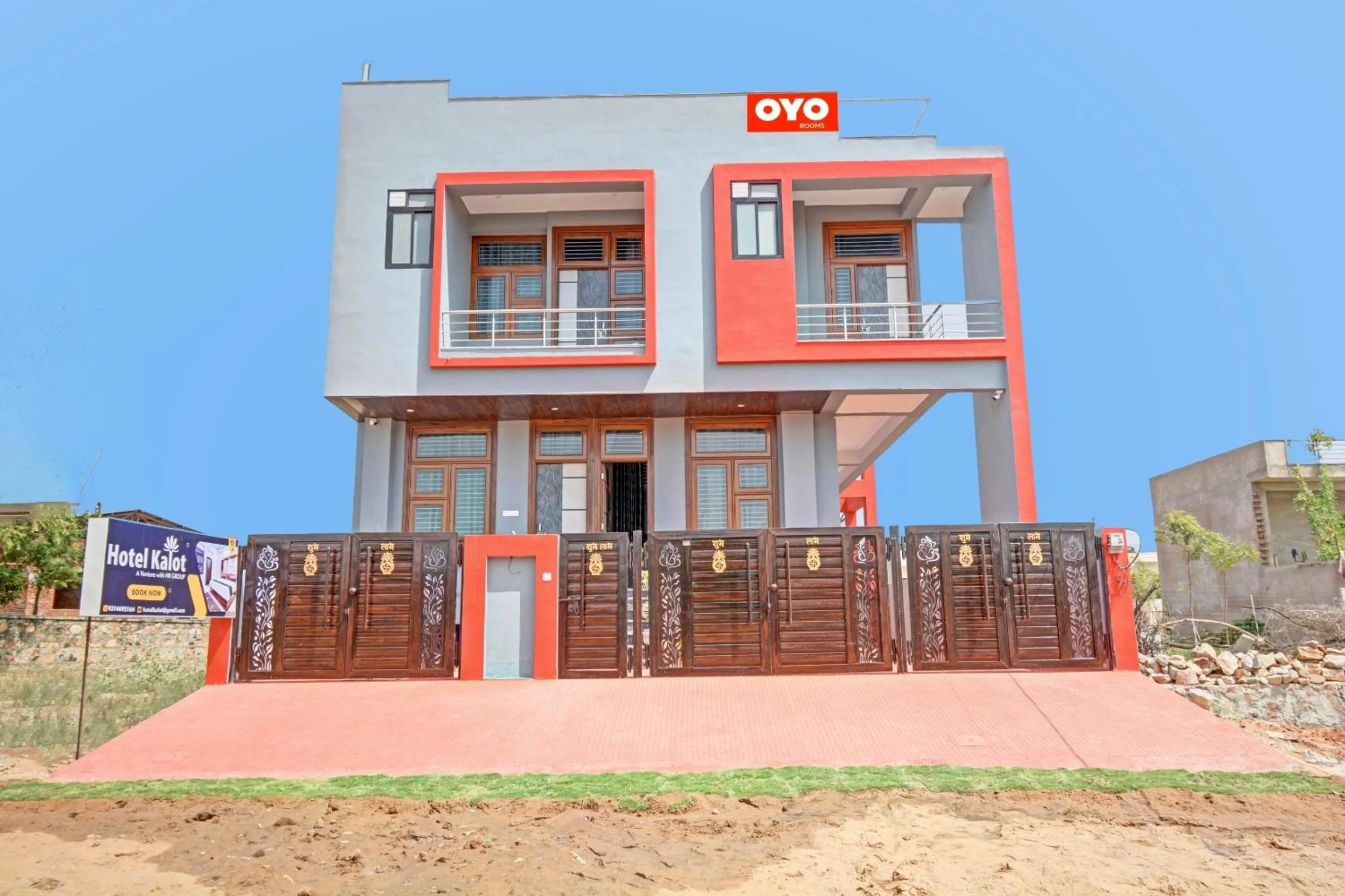 Facade/entrance in Hotel O Kalot