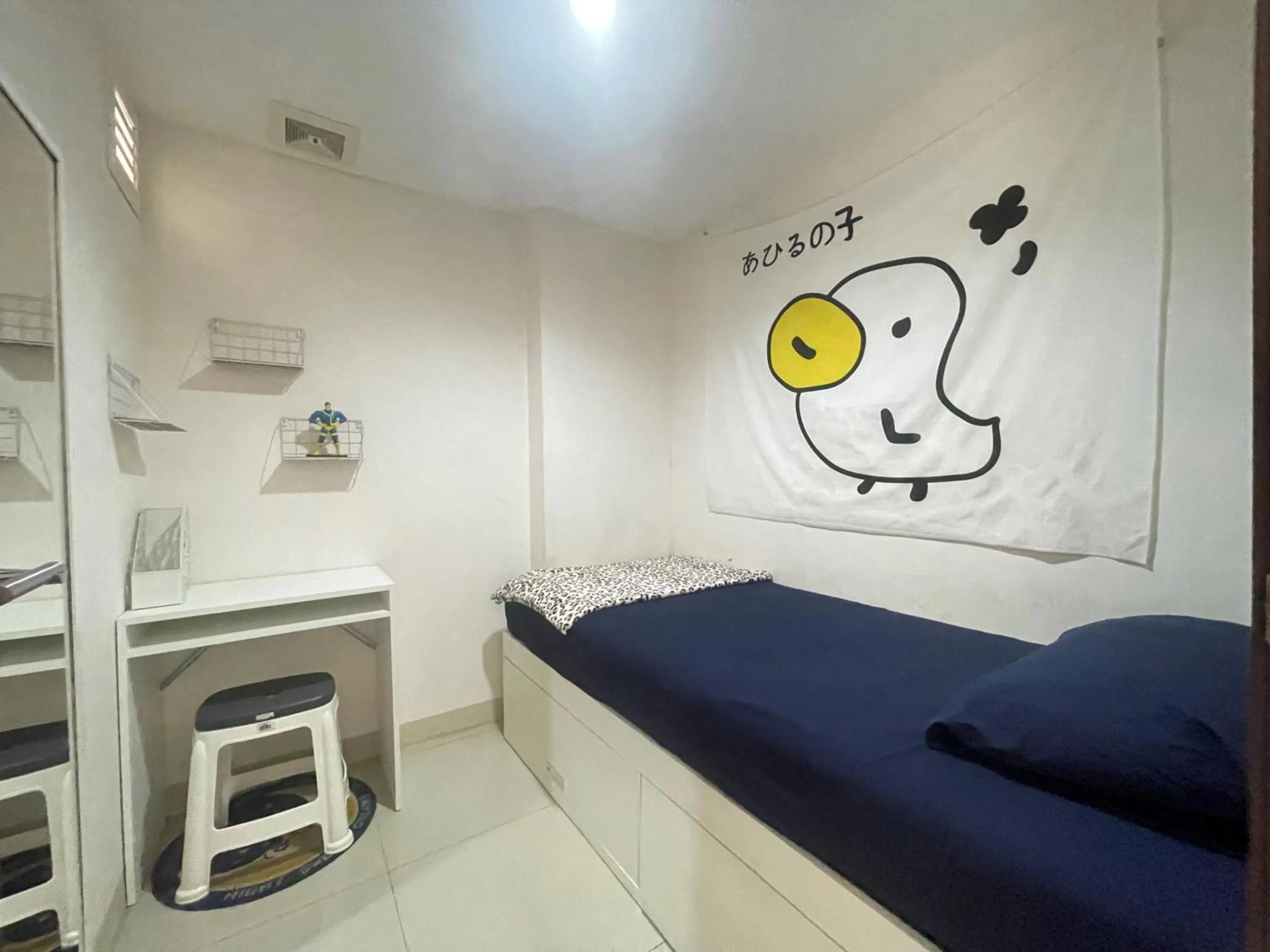 Bedroom, Bed in High Livin Apartment Ciumbuleuit