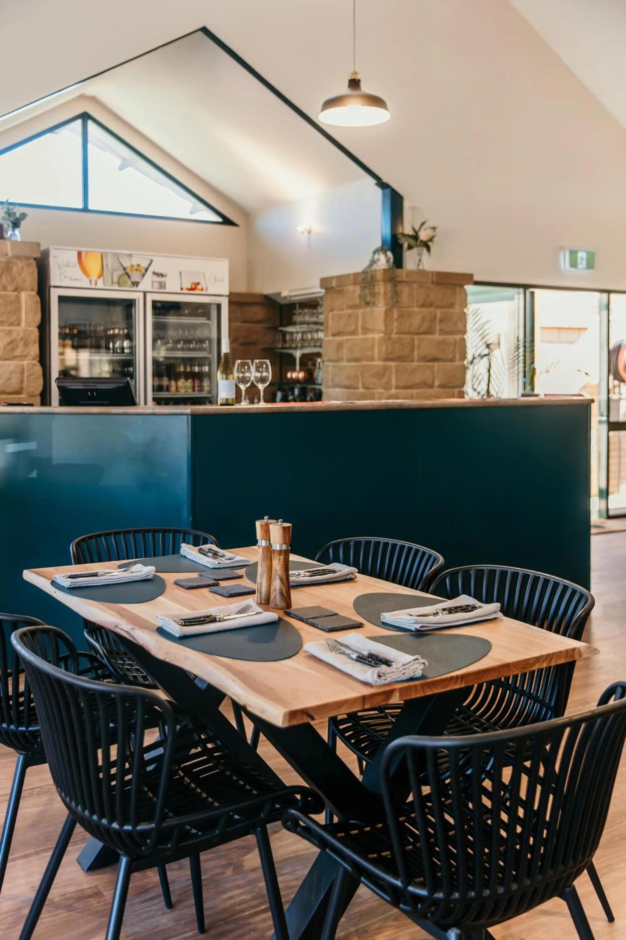 Restaurant/places to eat in Oasis Motor Inn Blackall