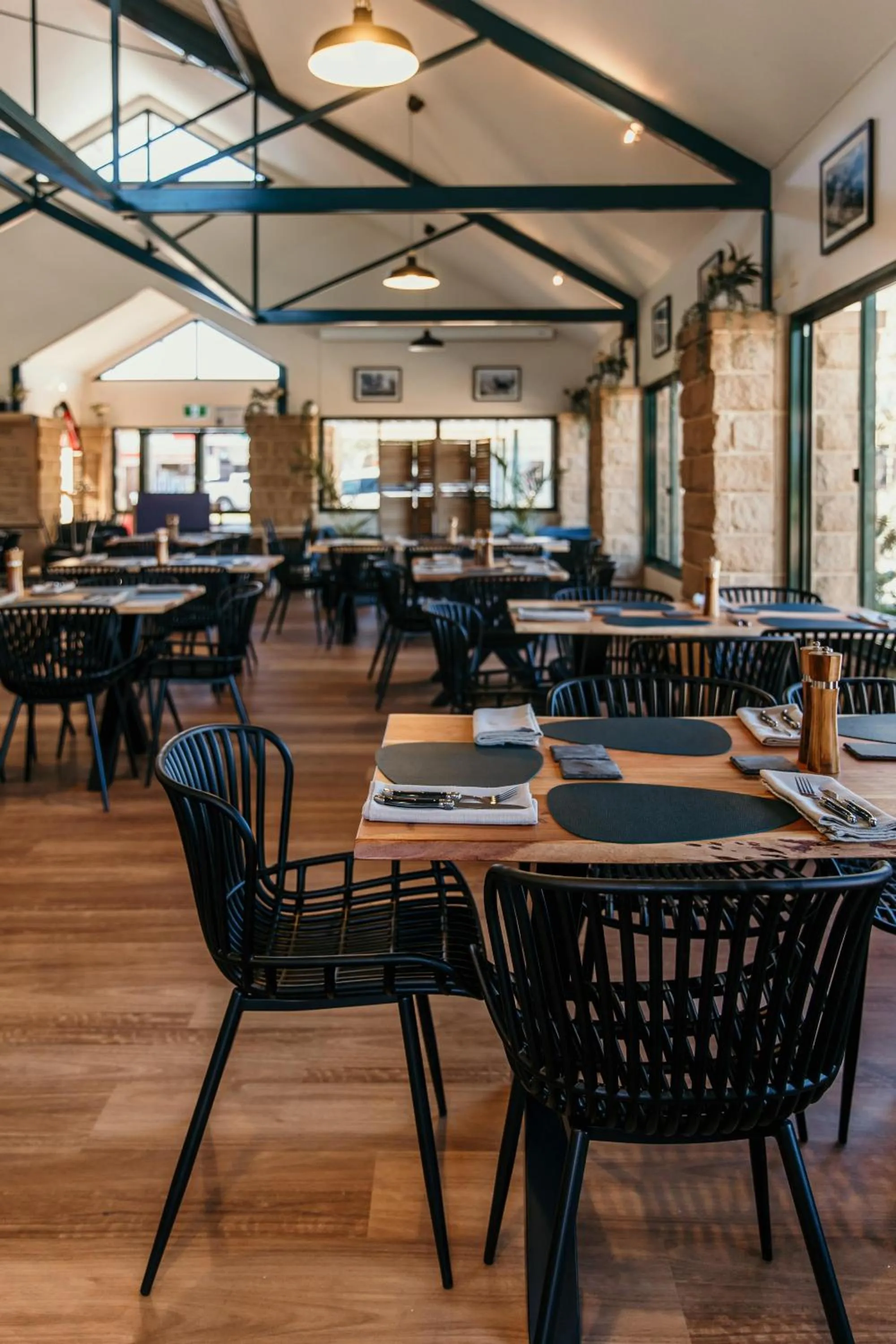 Restaurant/places to eat in Oasis Motor Inn Blackall