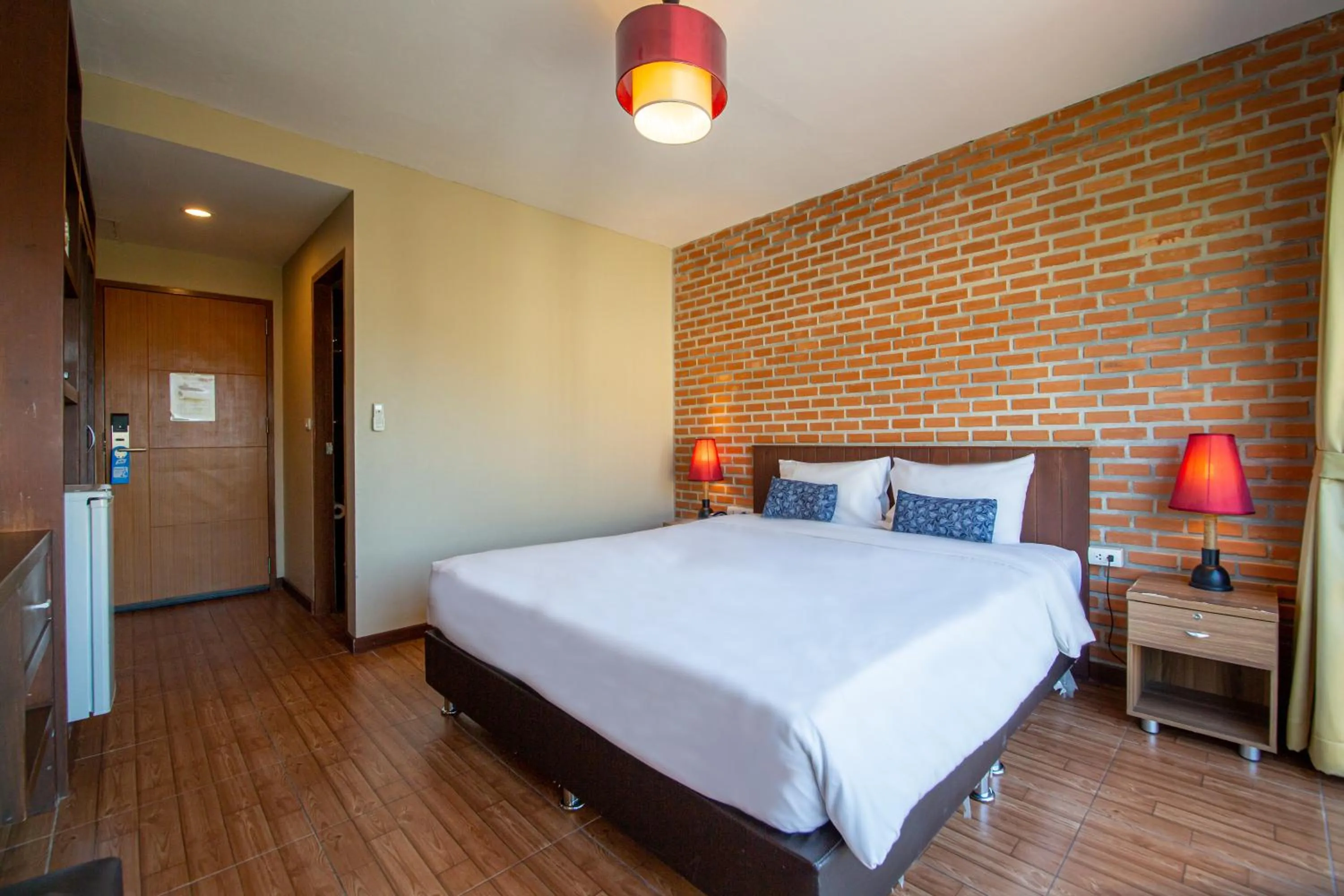 Bed in WE Valley Hotel