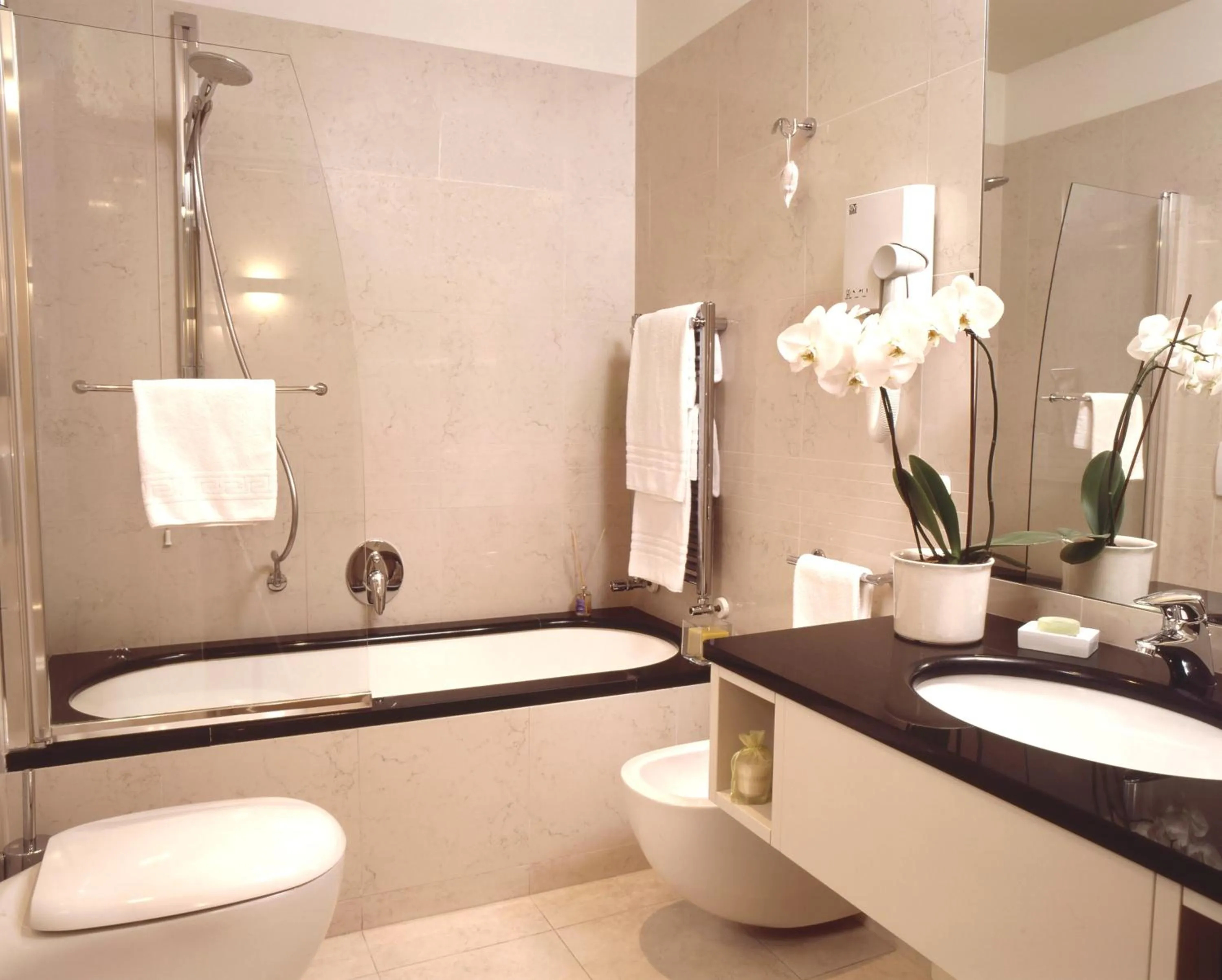 Toilet in Residence Hilda