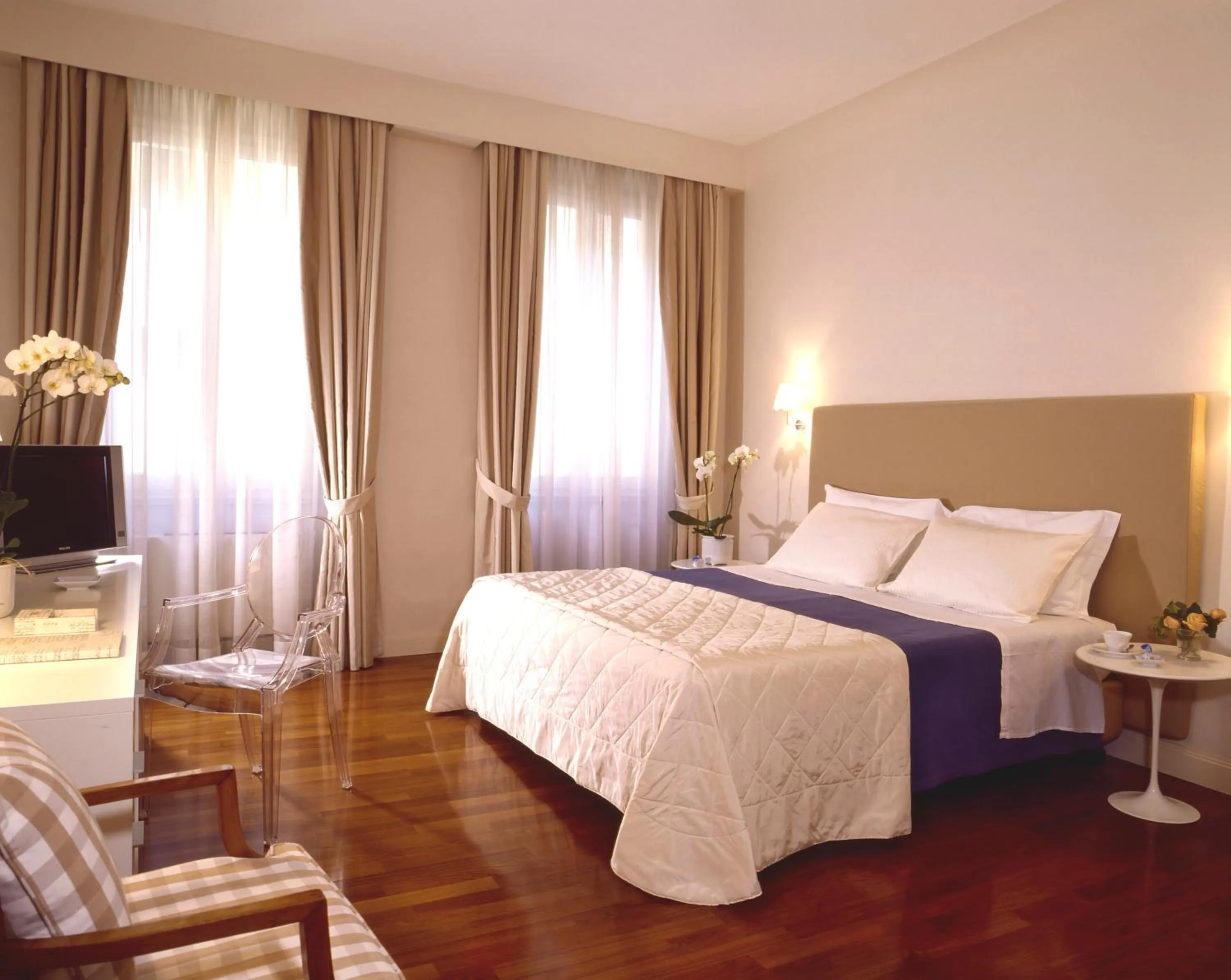 Decorative detail, Bed in Residence Hilda