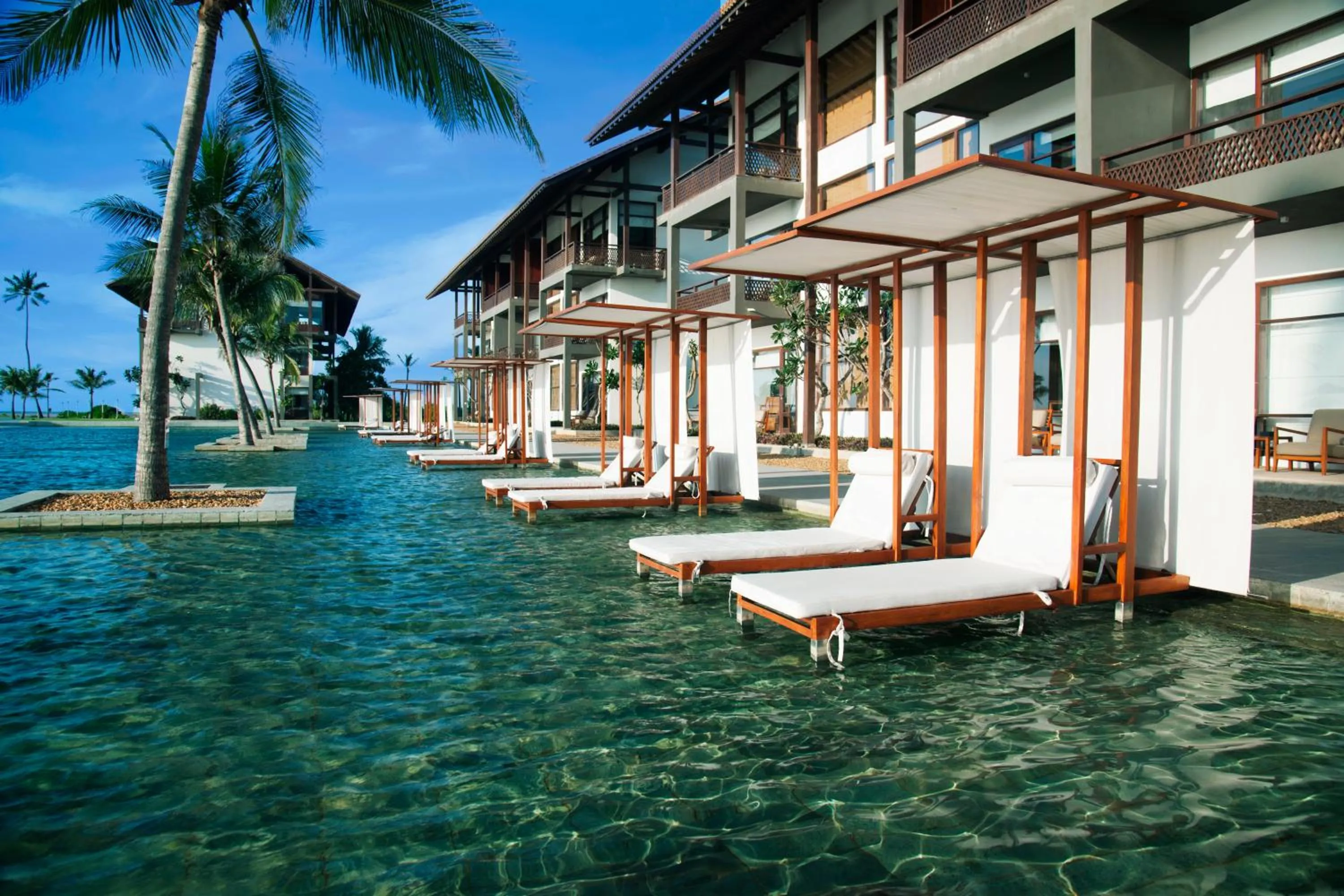 Swimming pool in Anantaya Resort & Spa Chilaw