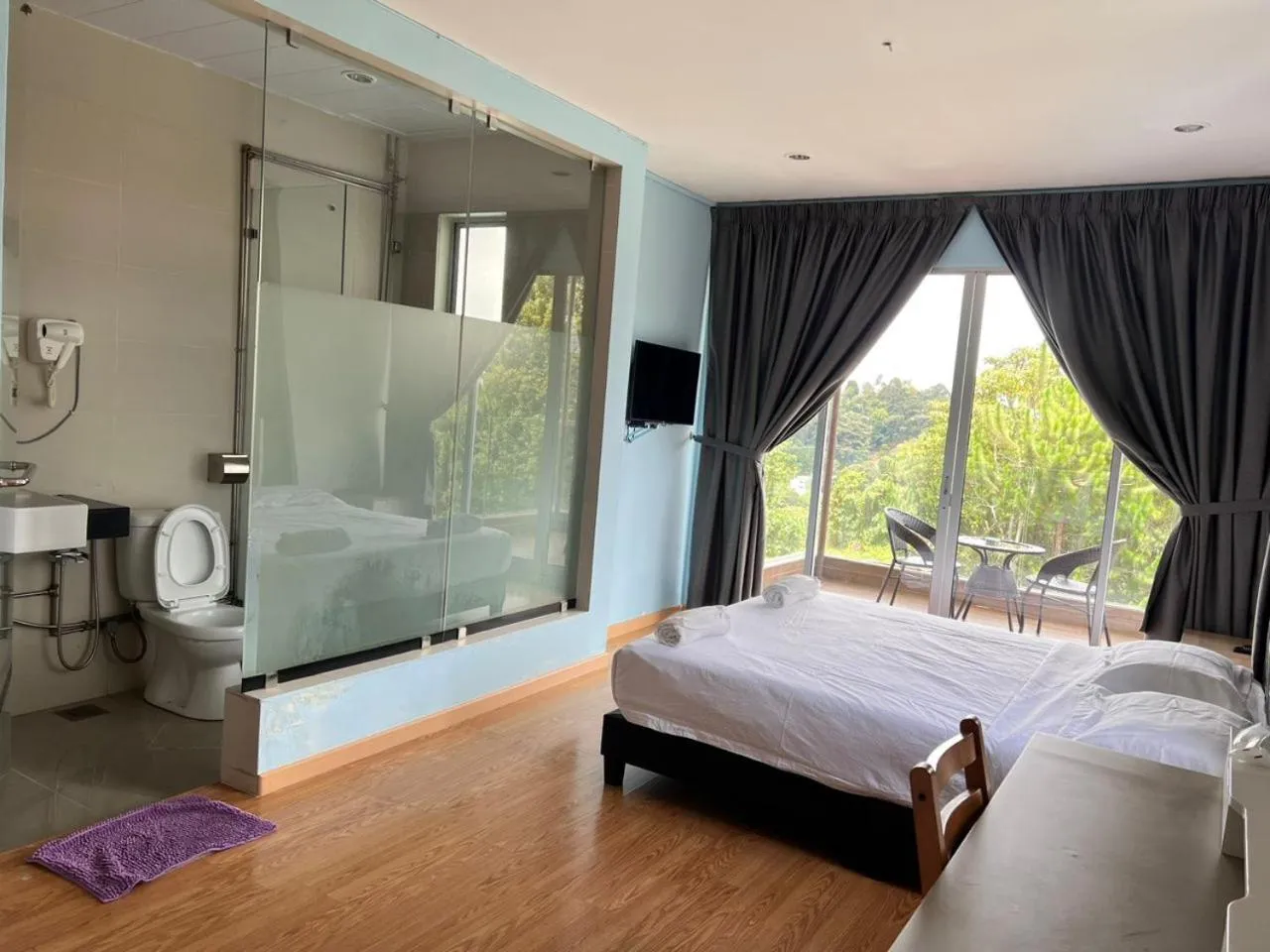 Bed in Dear Dino Villa Cameron Highlands